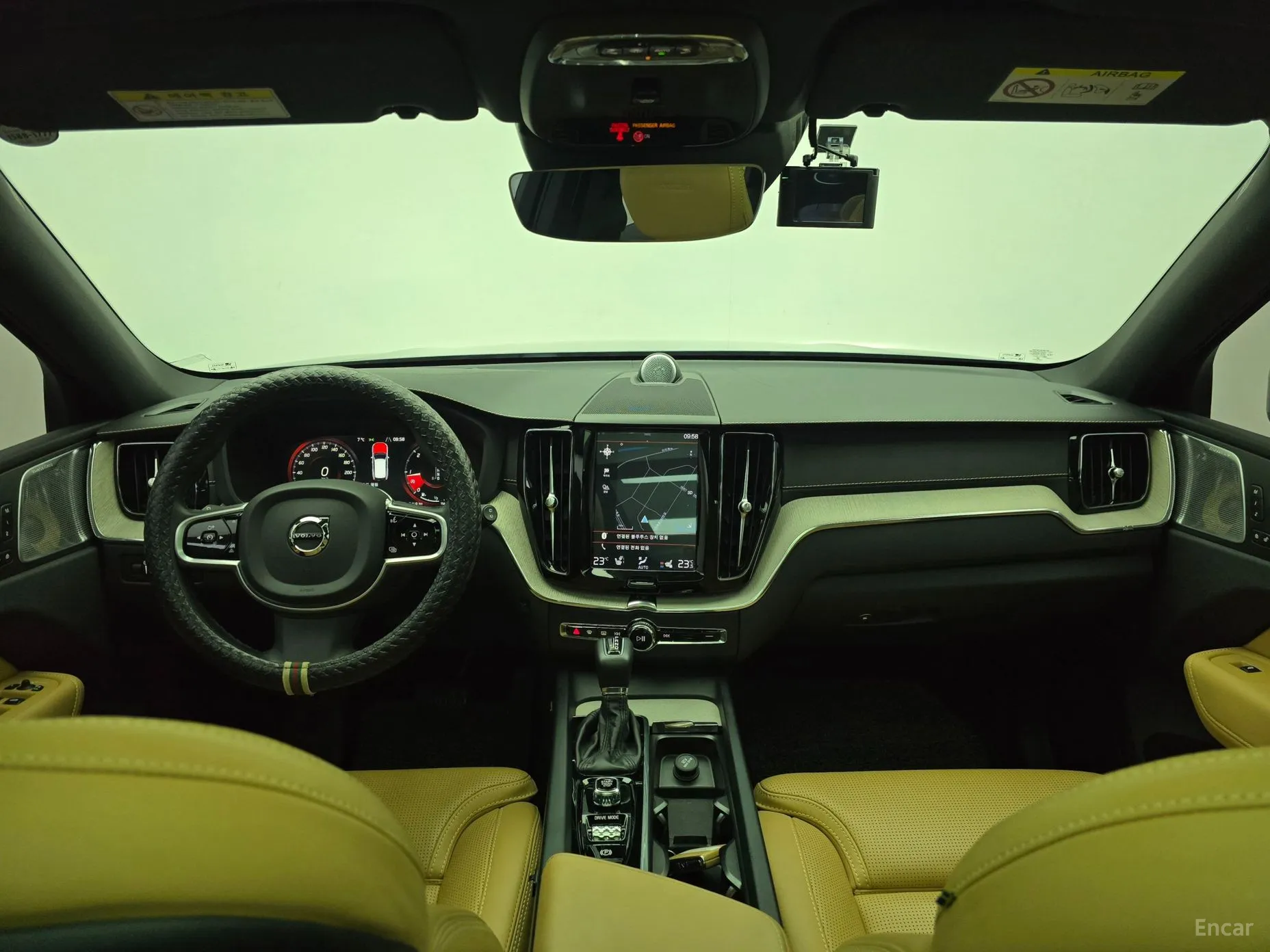 Volvo XC60 Gen 2 превью 7
