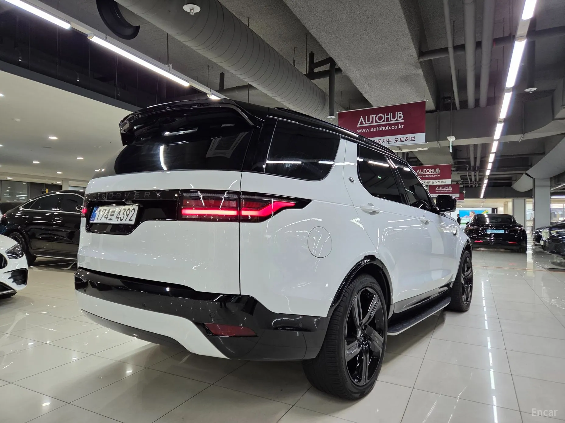 Land Rover Discovery 5 превью 5