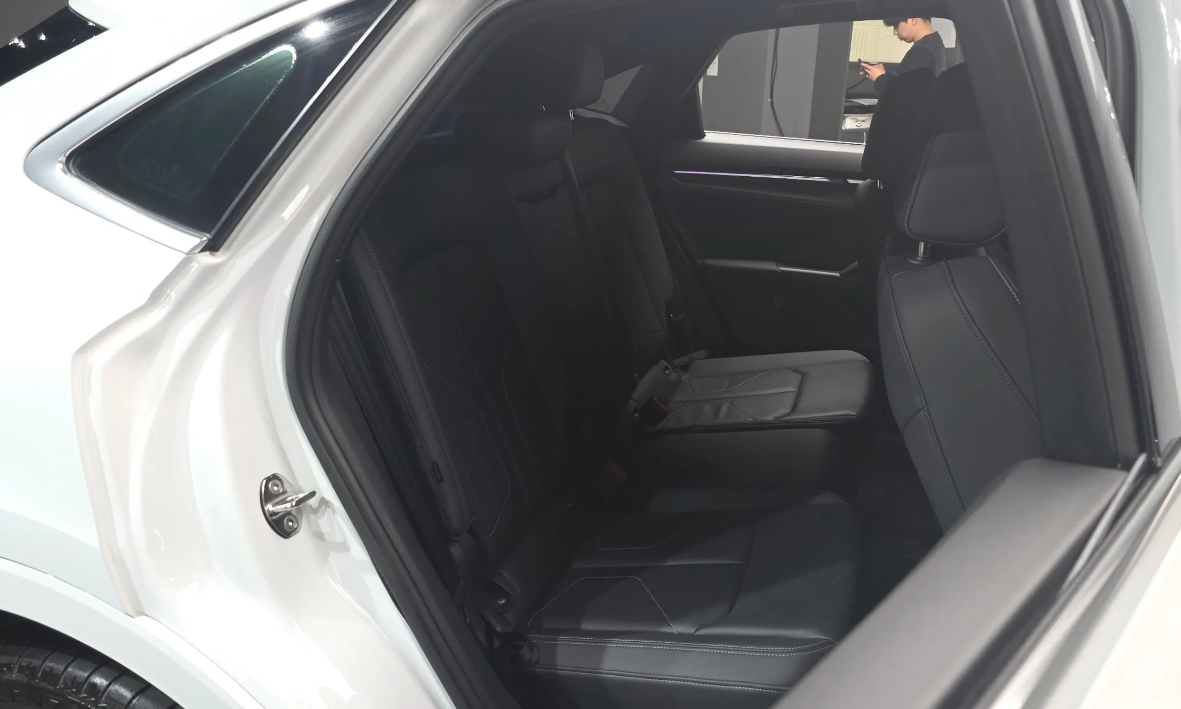 Audi Q3 (F3) превью 12