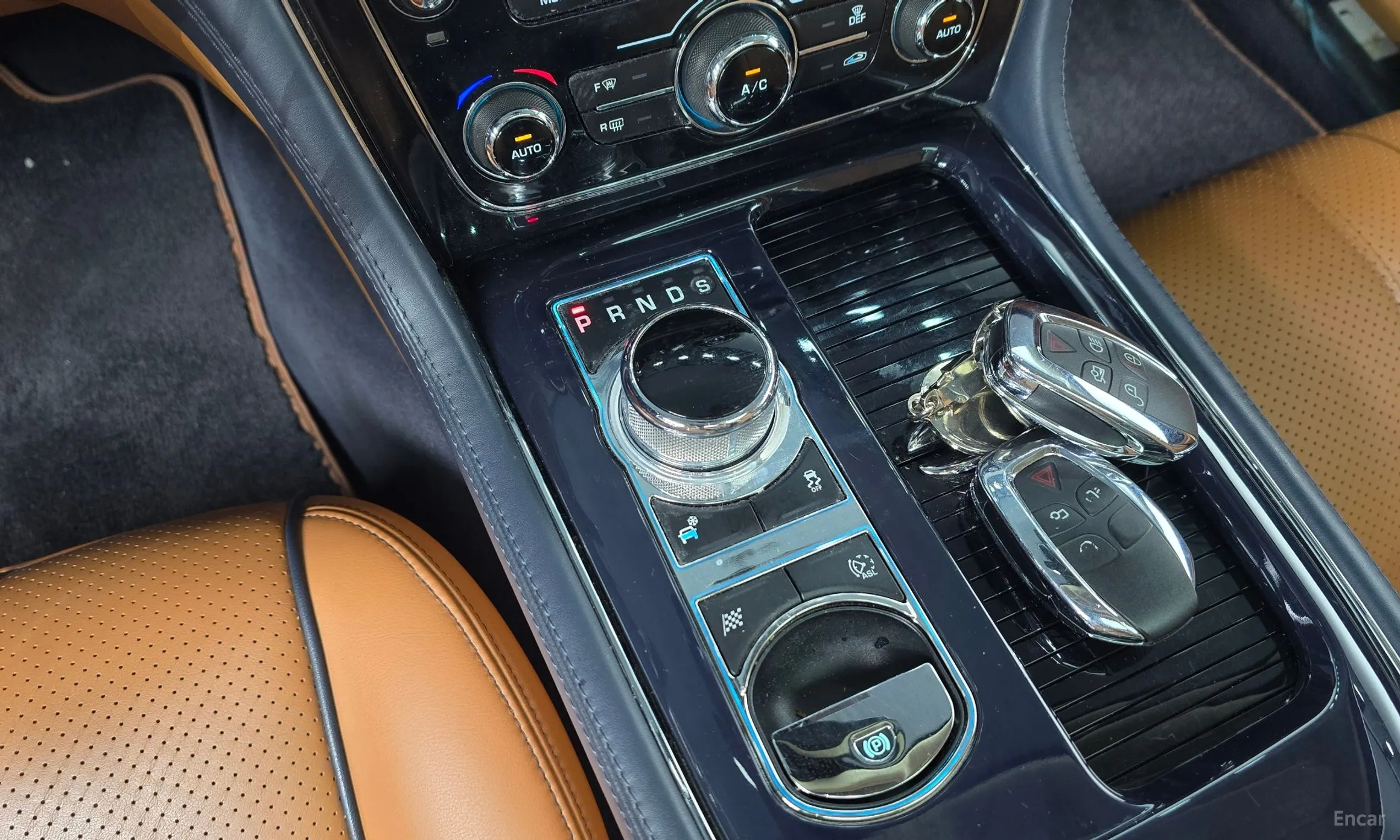 Jaguar All New XJ превью 9