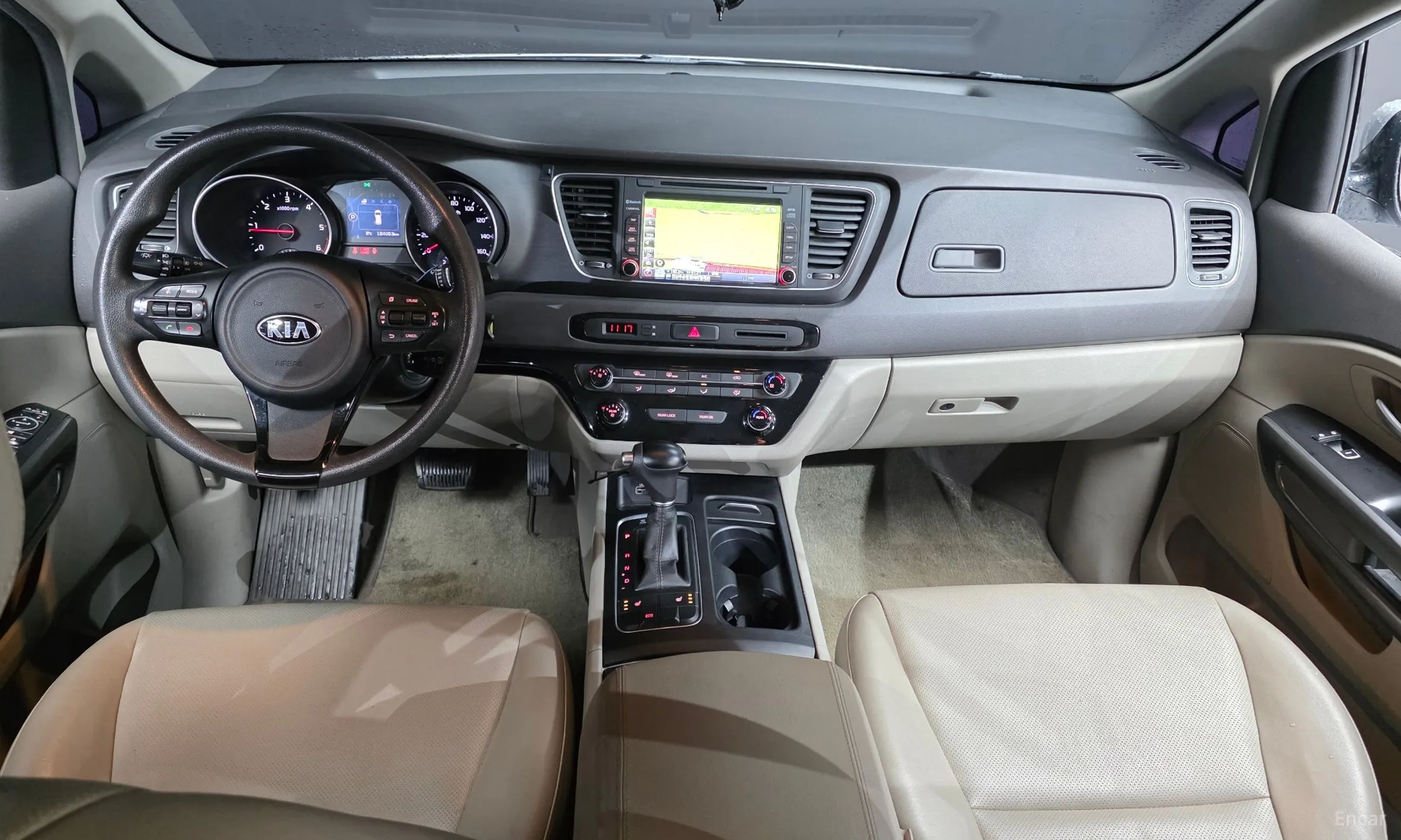 Kia Carnival превью 7