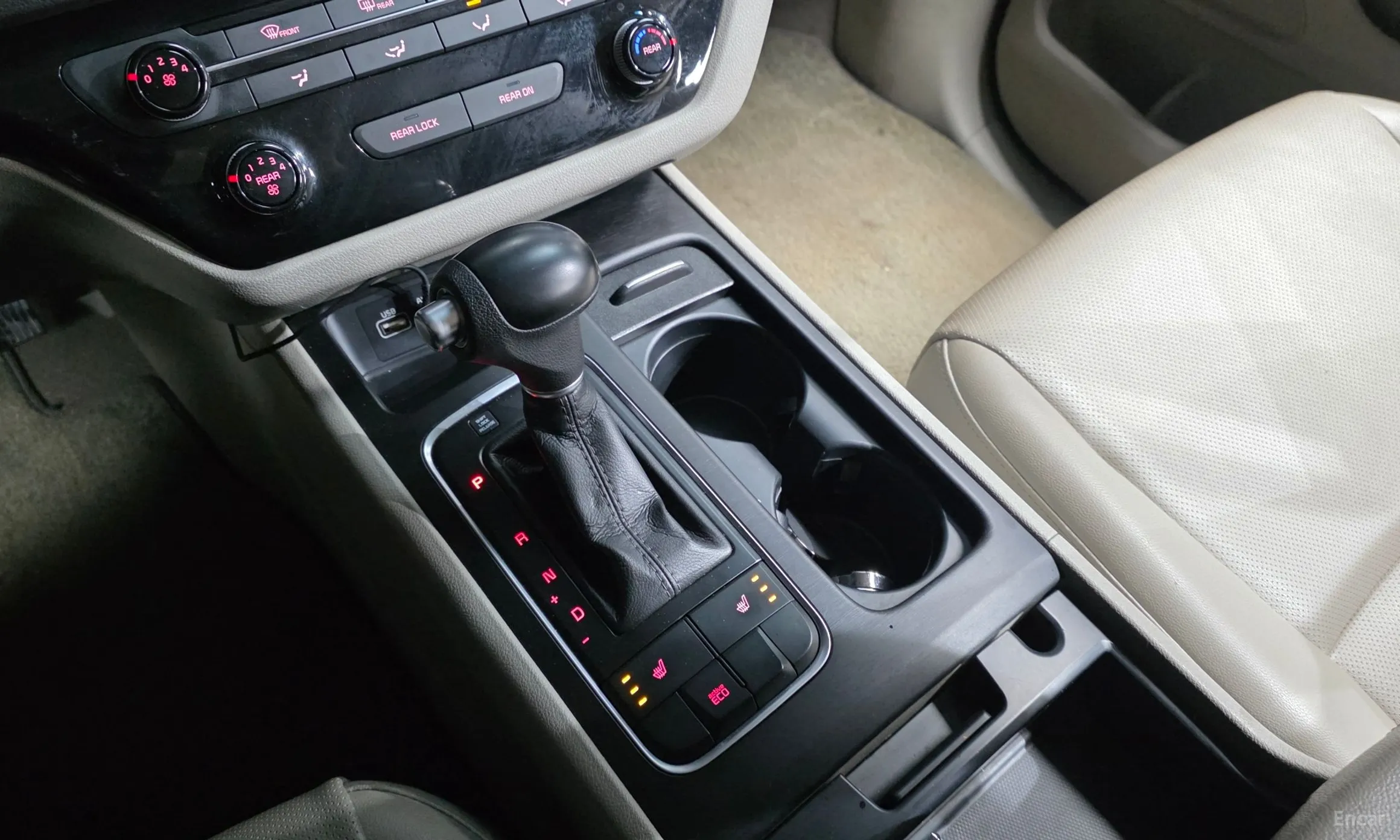Kia Carnival превью 9