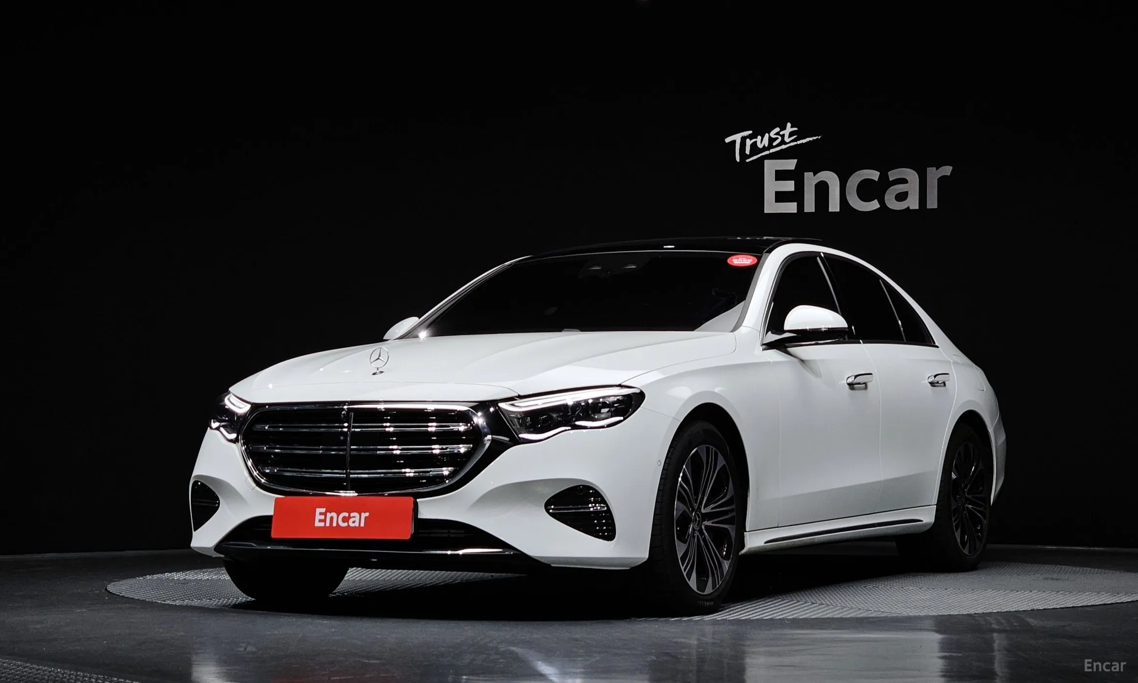 E-Class W214