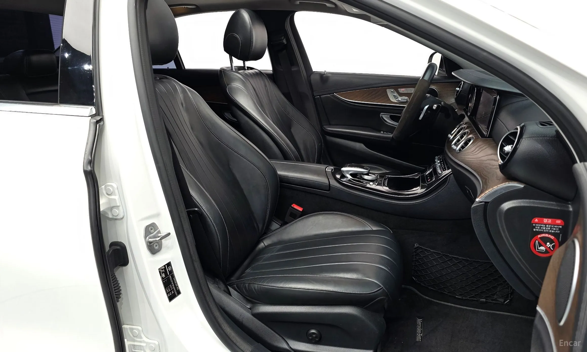 Mercedes Benz E-Class W213 превью 10