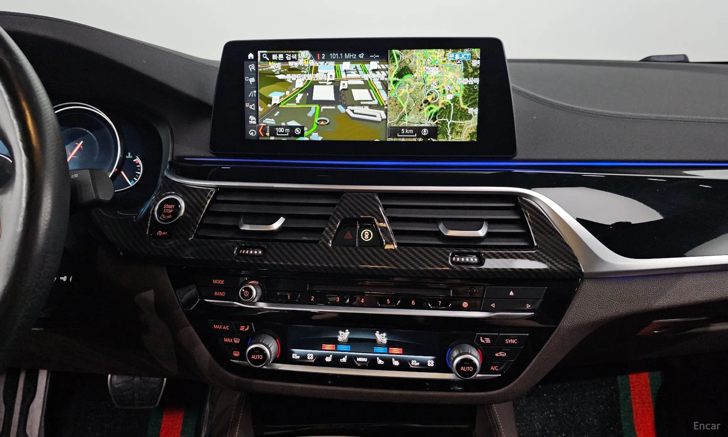 BMW 5 Series (G30) превью 15