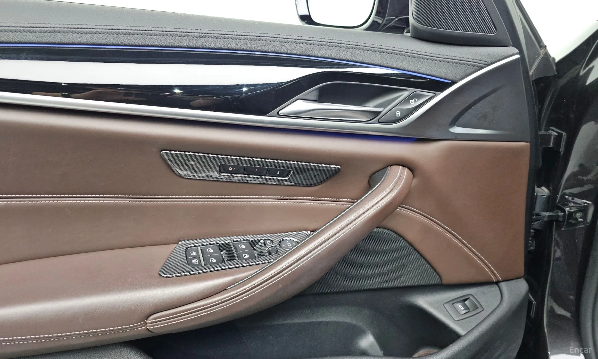 BMW 5 Series (G30) превью 18
