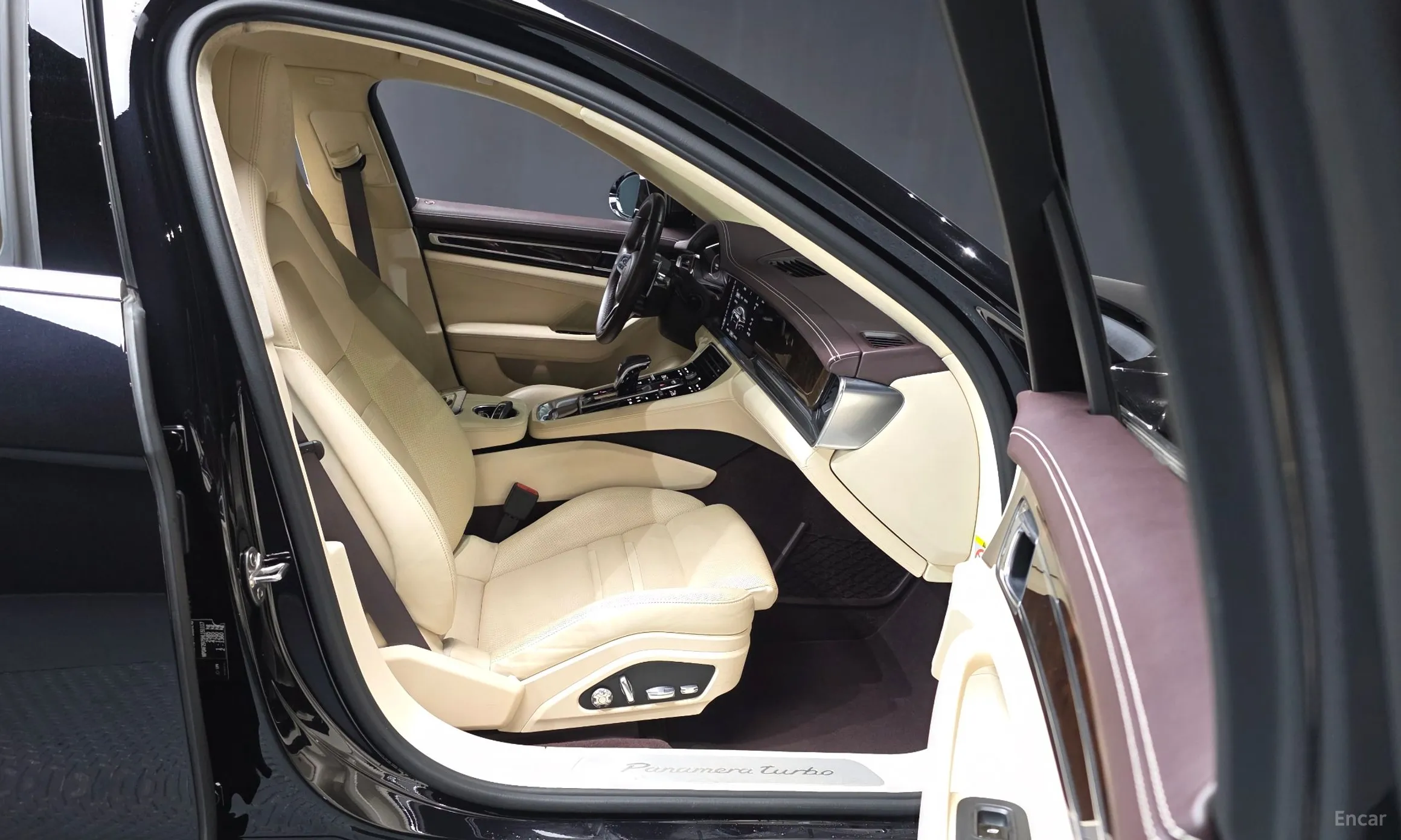 Porsche Panamera (971) превью 11