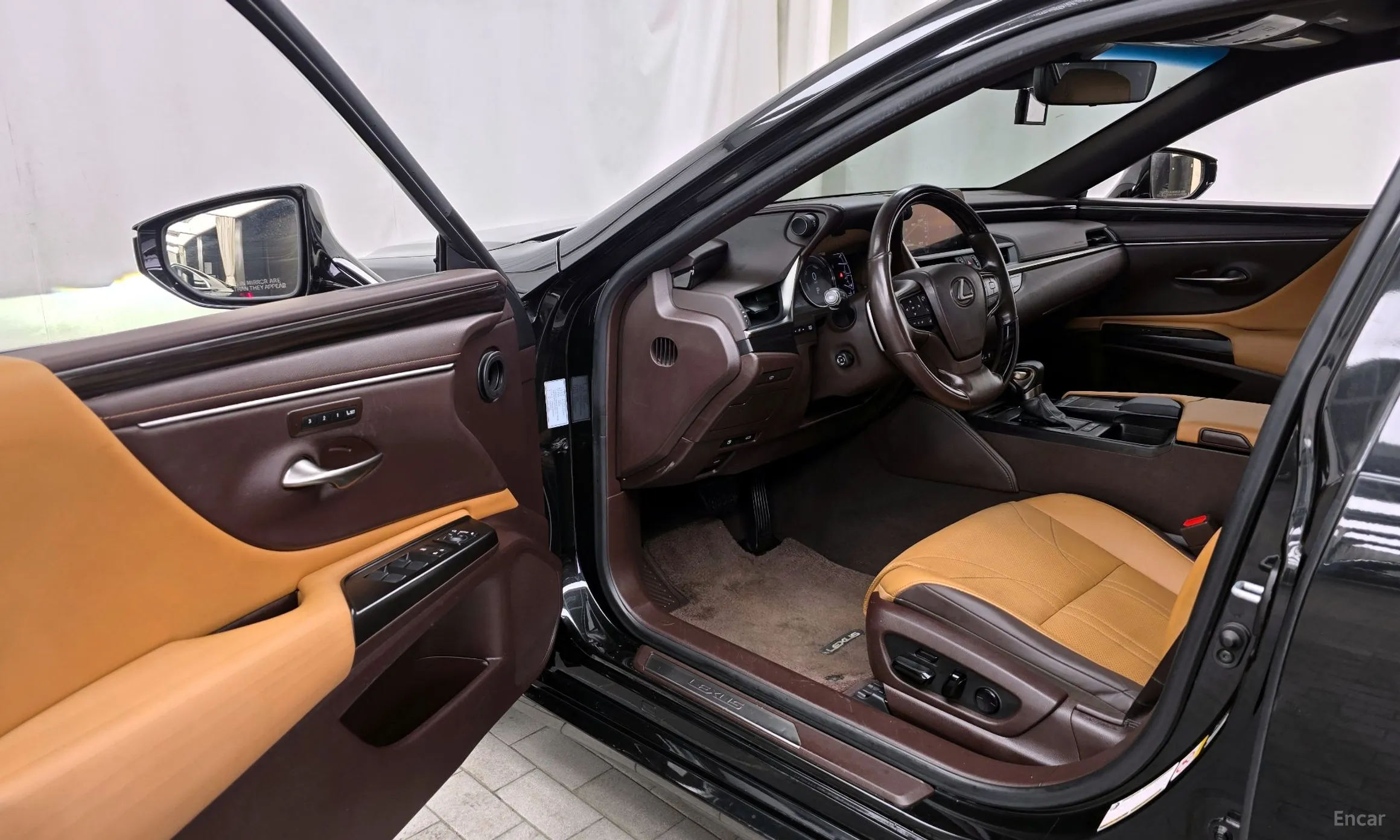 Lexus ES300h 7th Generation превью 10