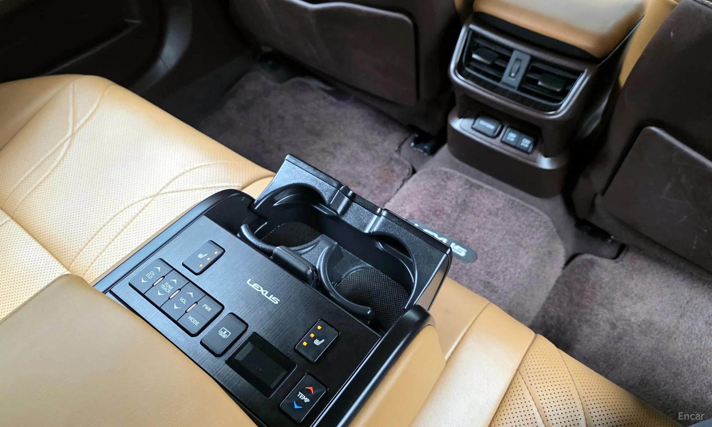 Lexus ES300h 7th Generation превью 18