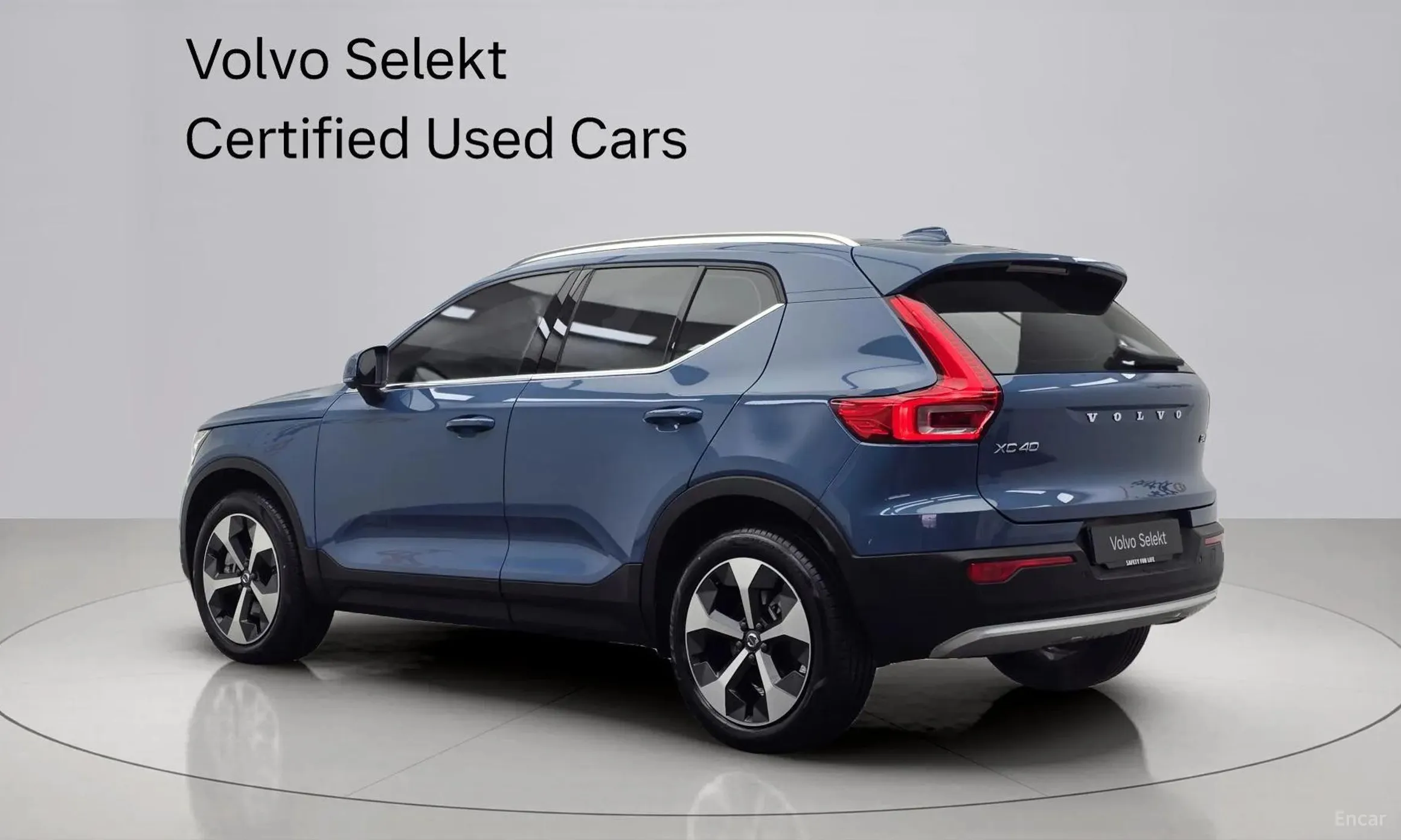 Volvo XC40 превью 4