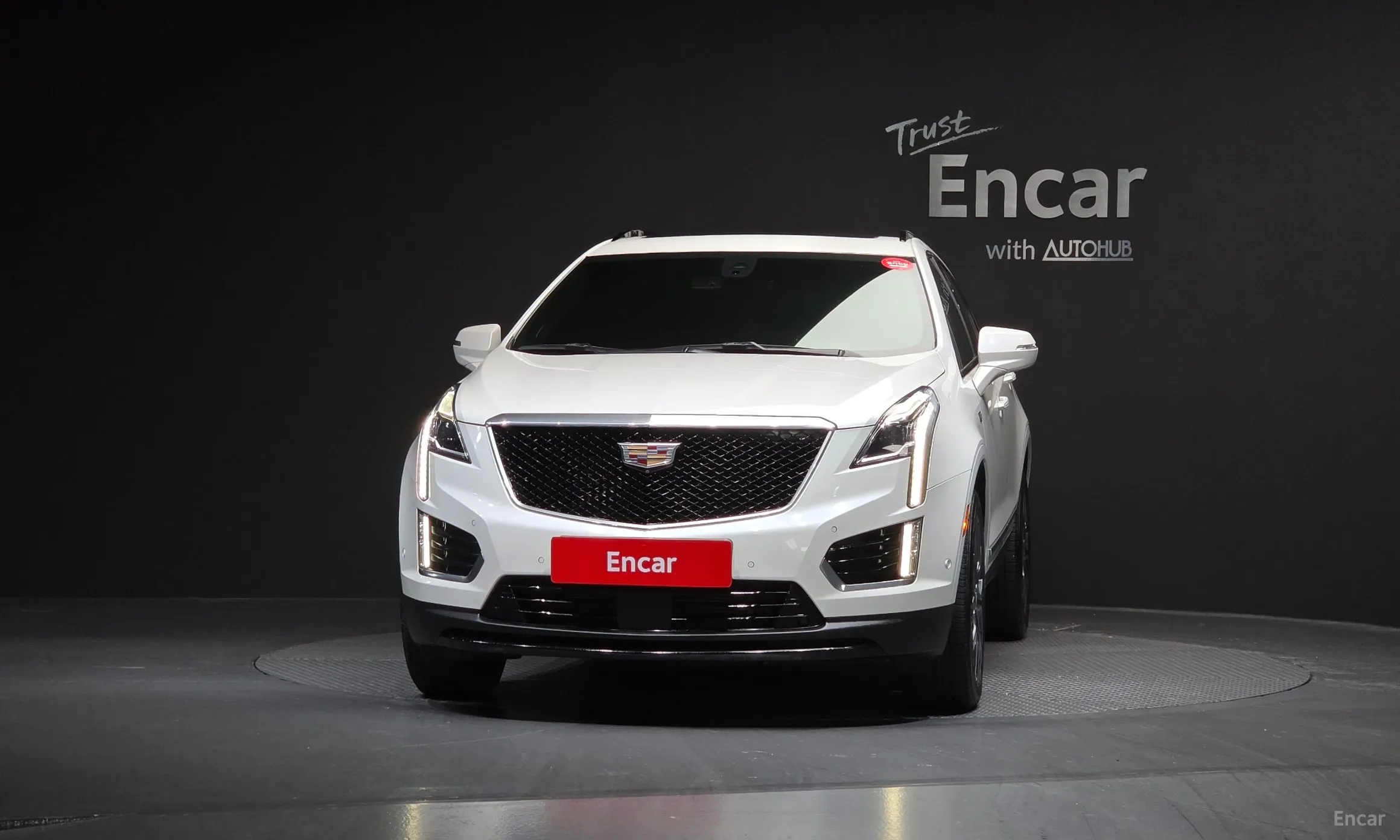 Cadillac XT5 превью 3