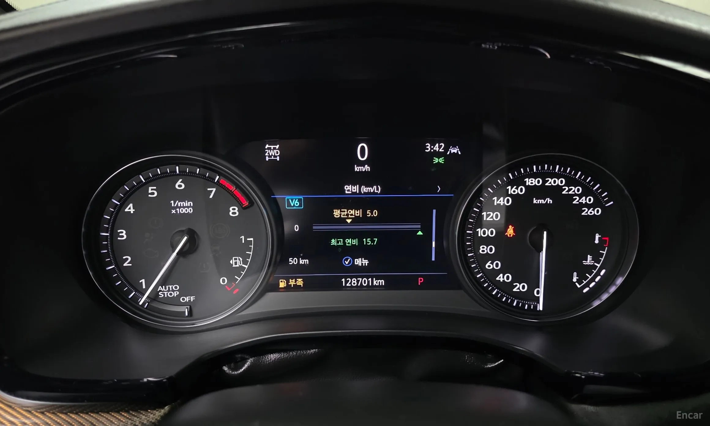 Cadillac XT5 превью 8