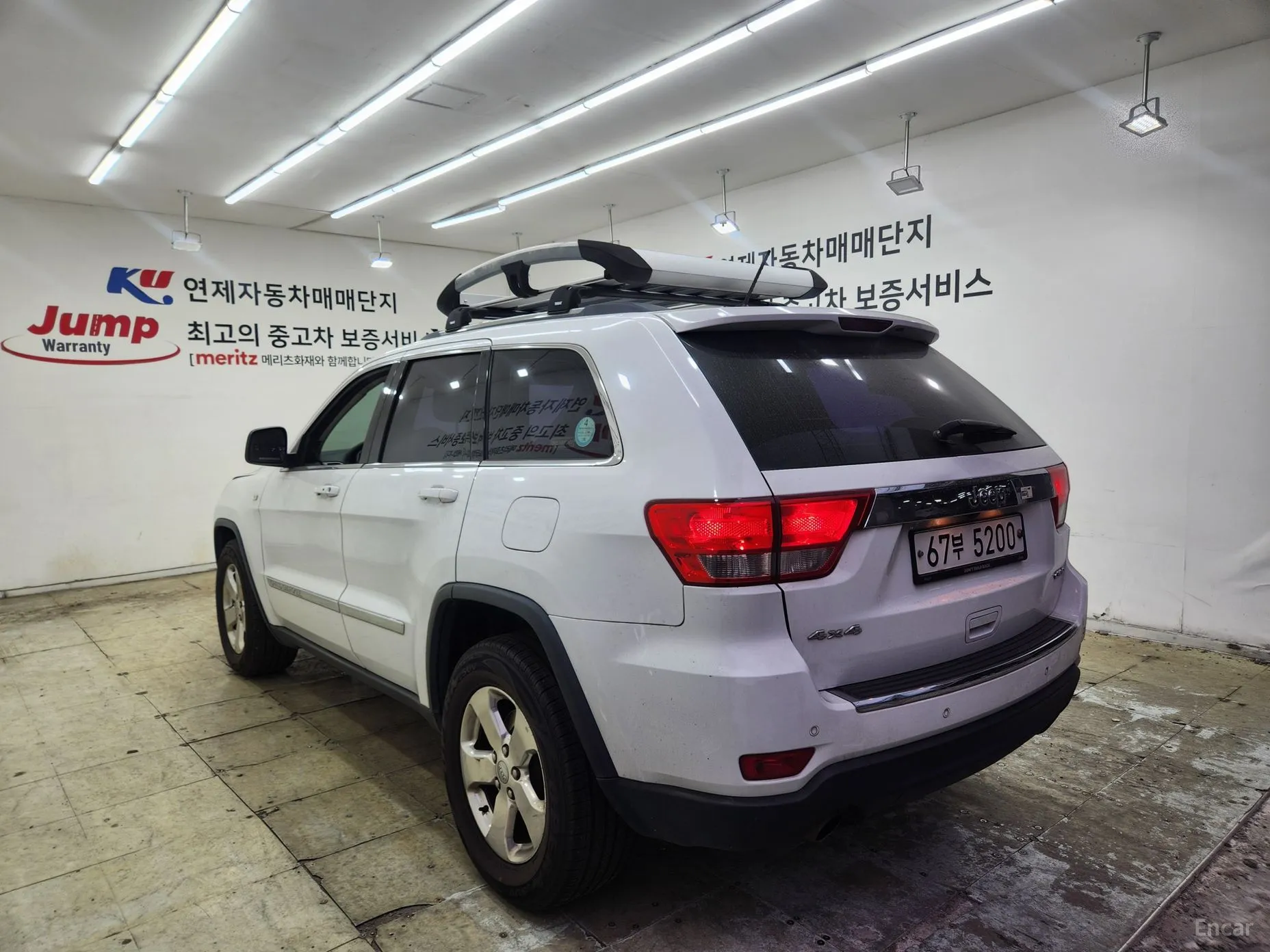 Jeep Grand Cherokee превью 10