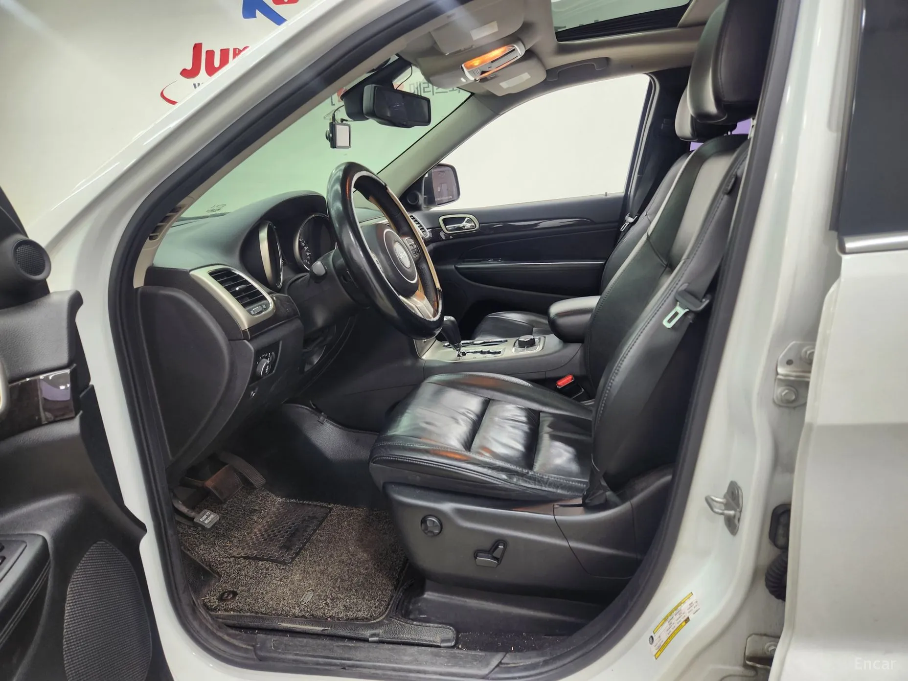 Jeep Grand Cherokee превью 9