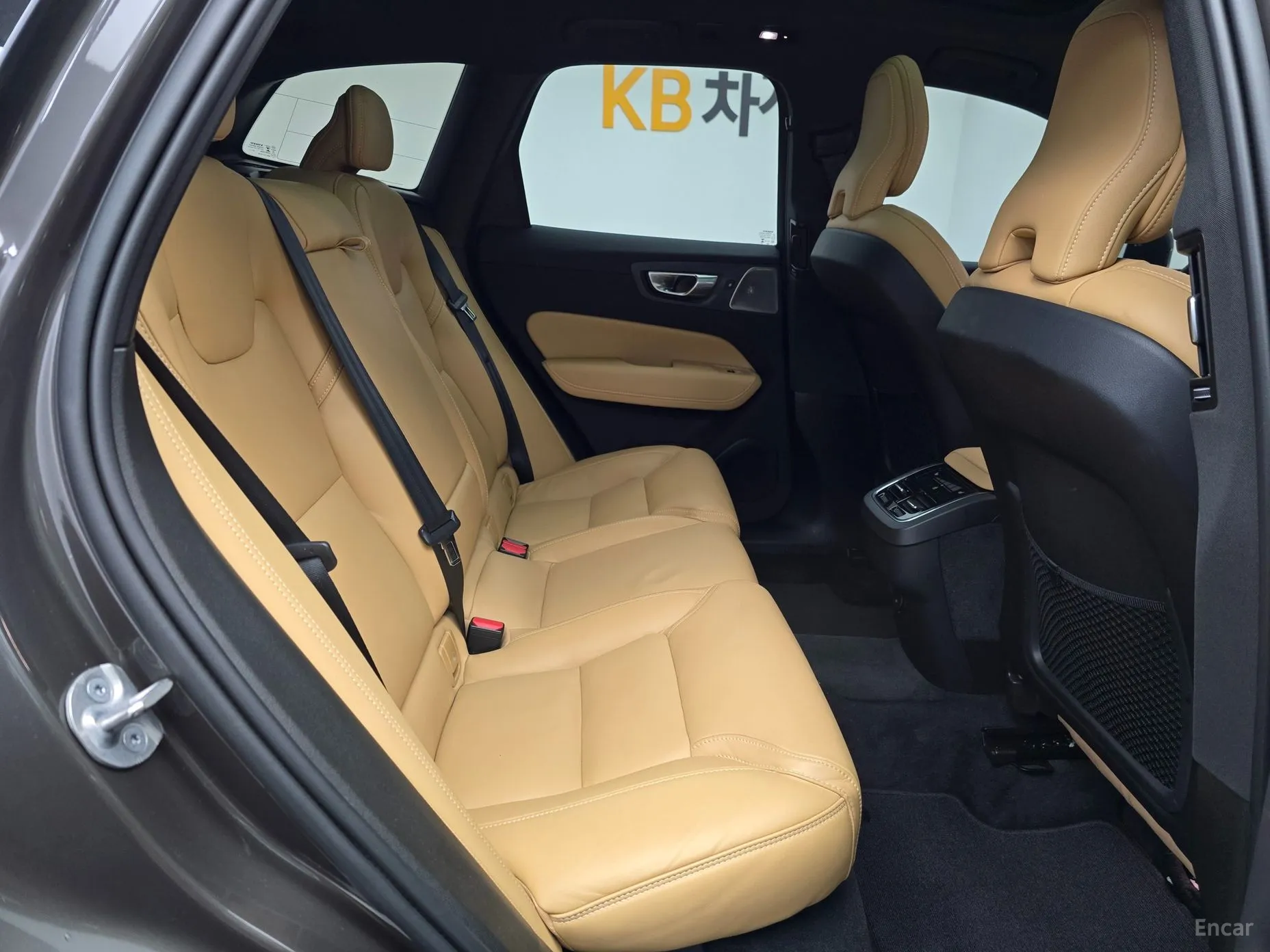 Volvo XC60 Gen 2 превью 12