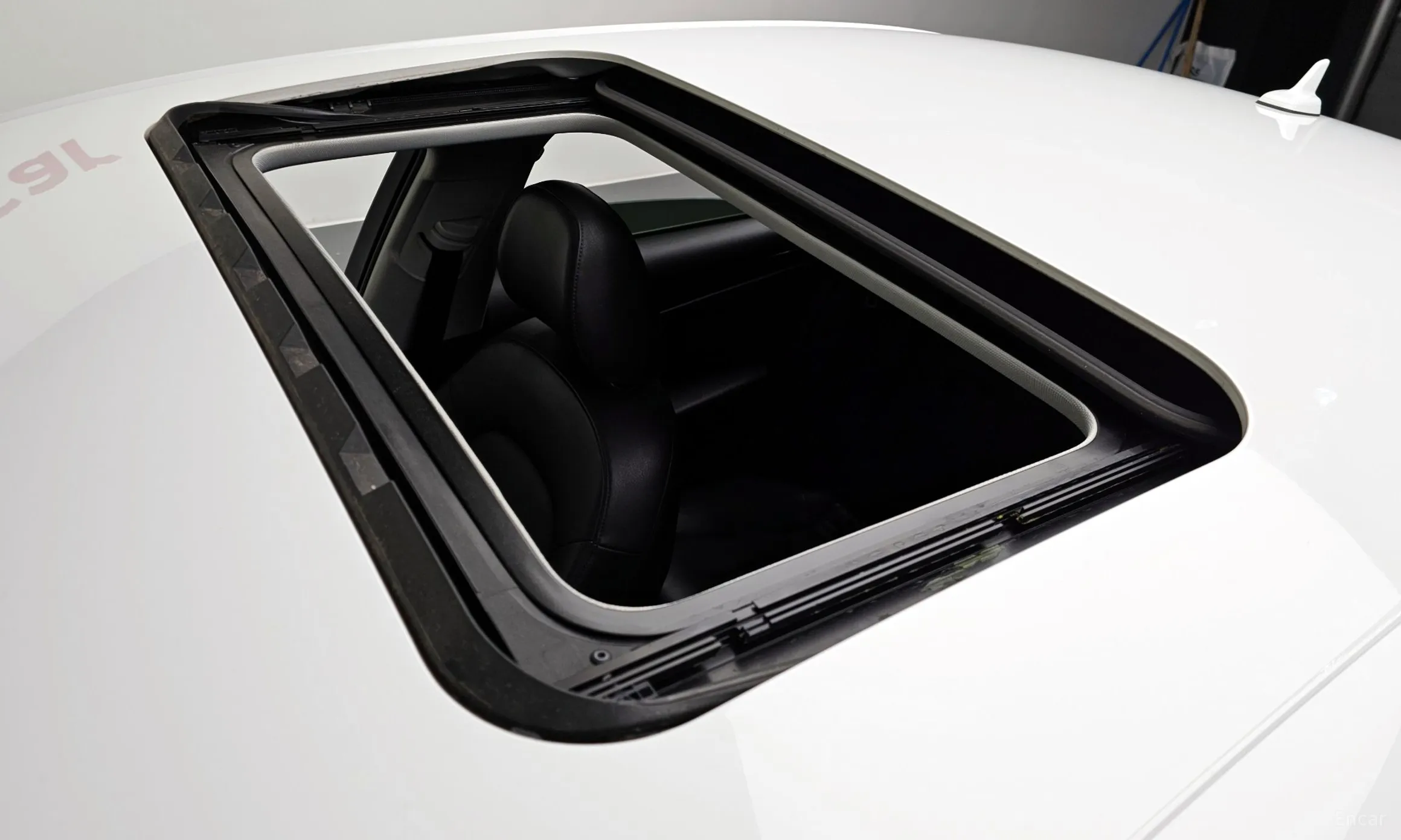 Audi New A4 превью 19