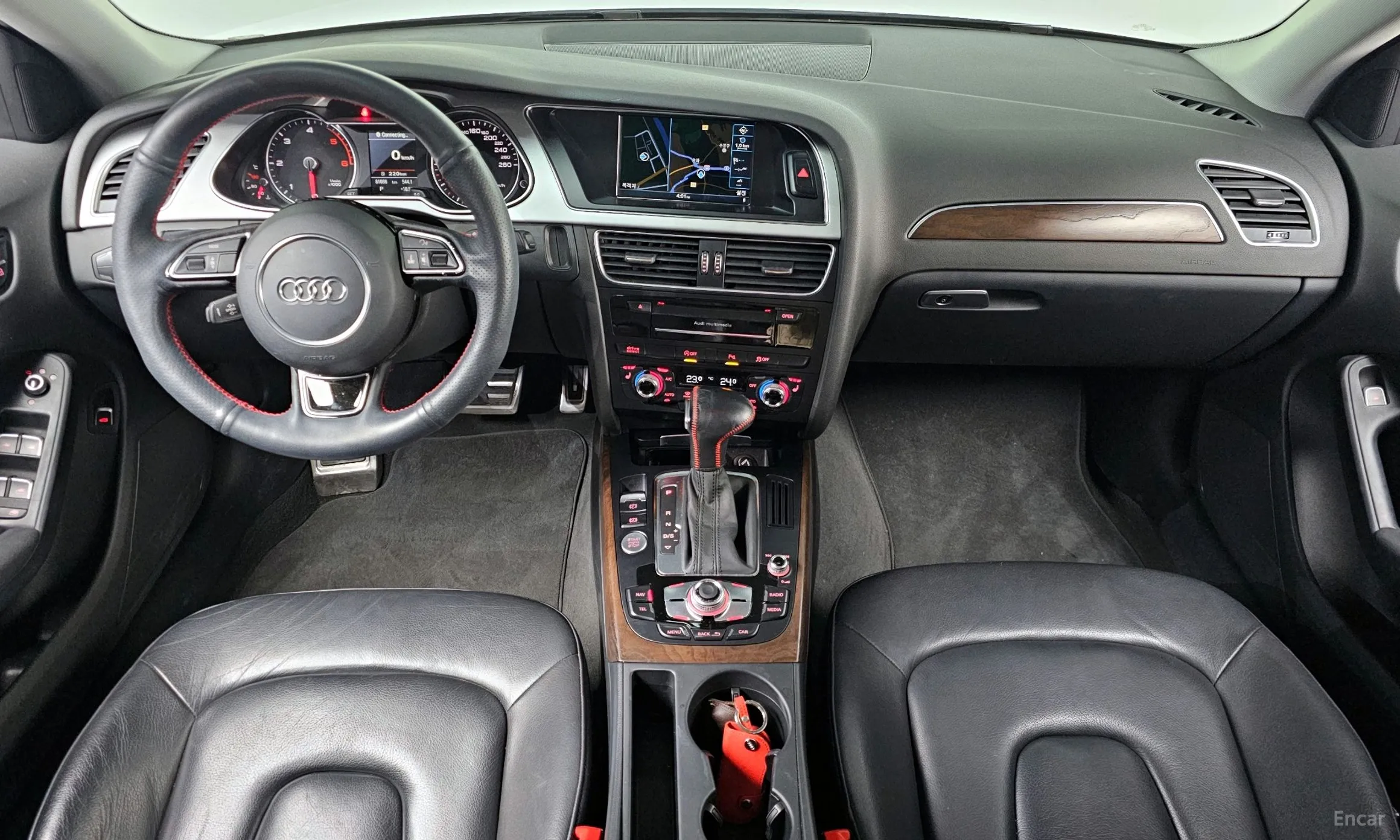 Audi New A4 превью 7