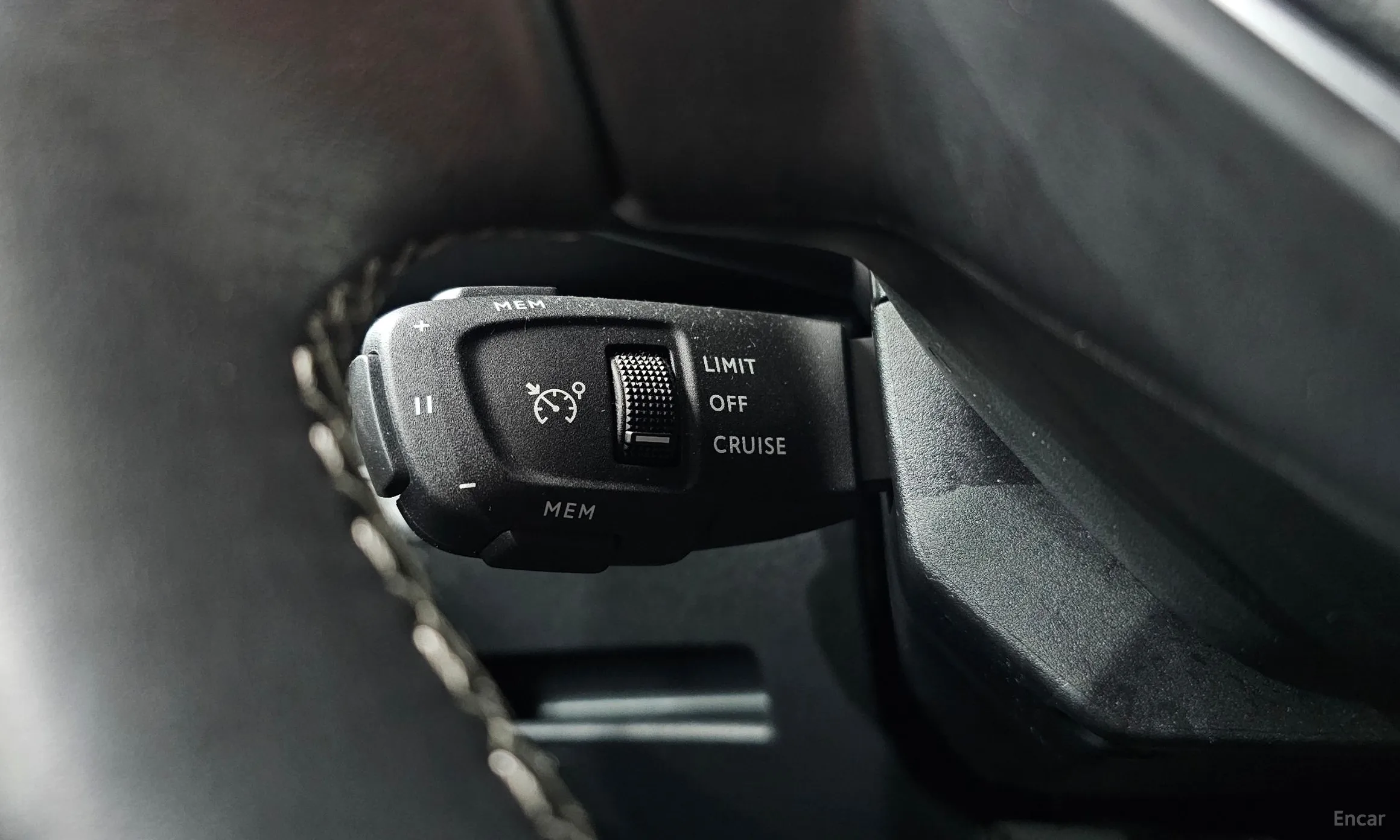 Peugeot 3008 2nd generation превью 16