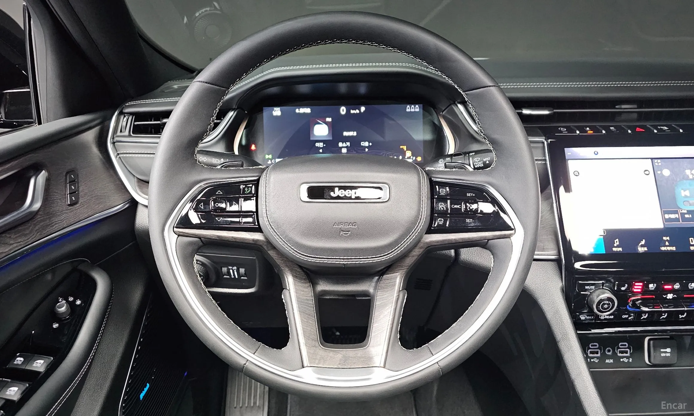 Jeep Grand Cherokee (WL) превью 14