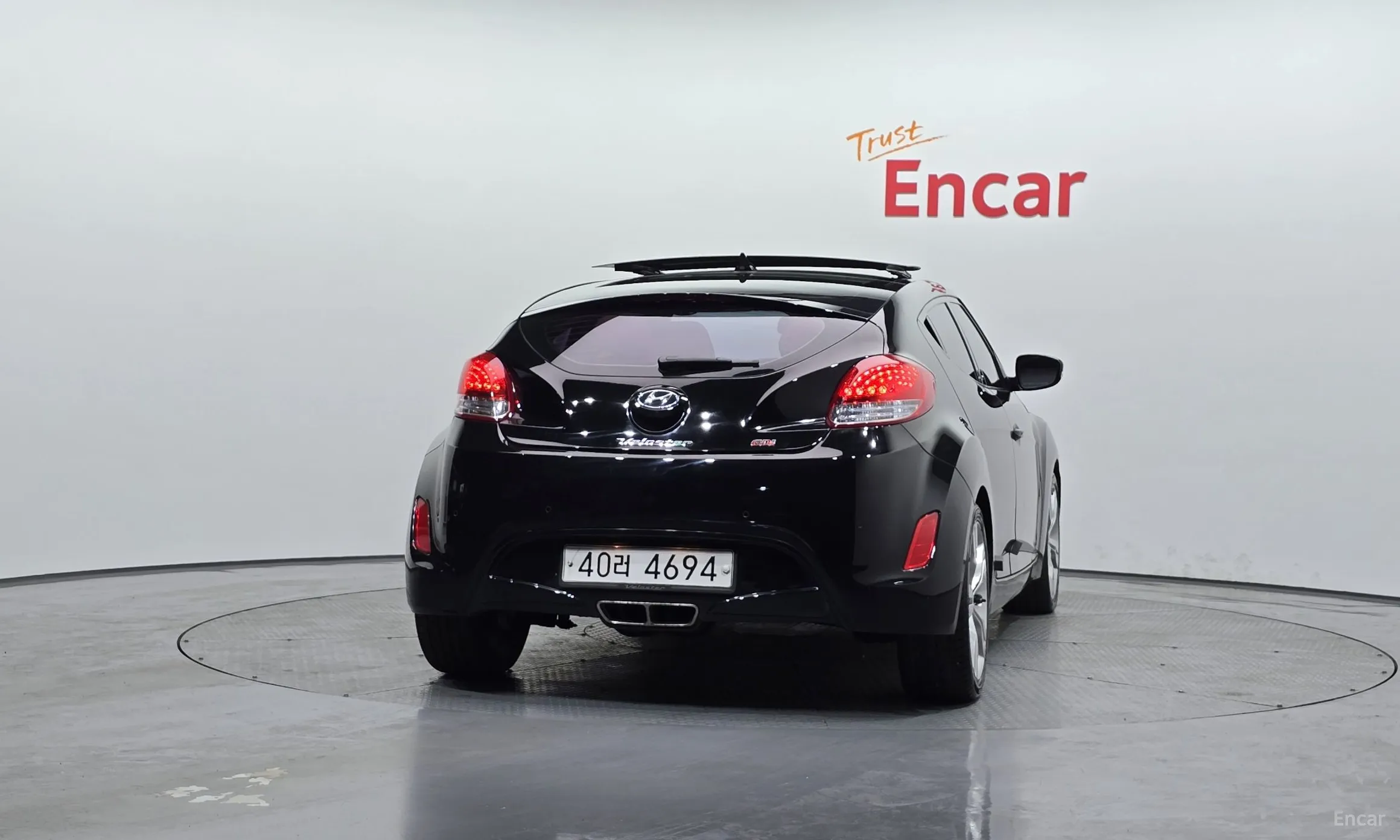 Hyundai Veloster превью 4