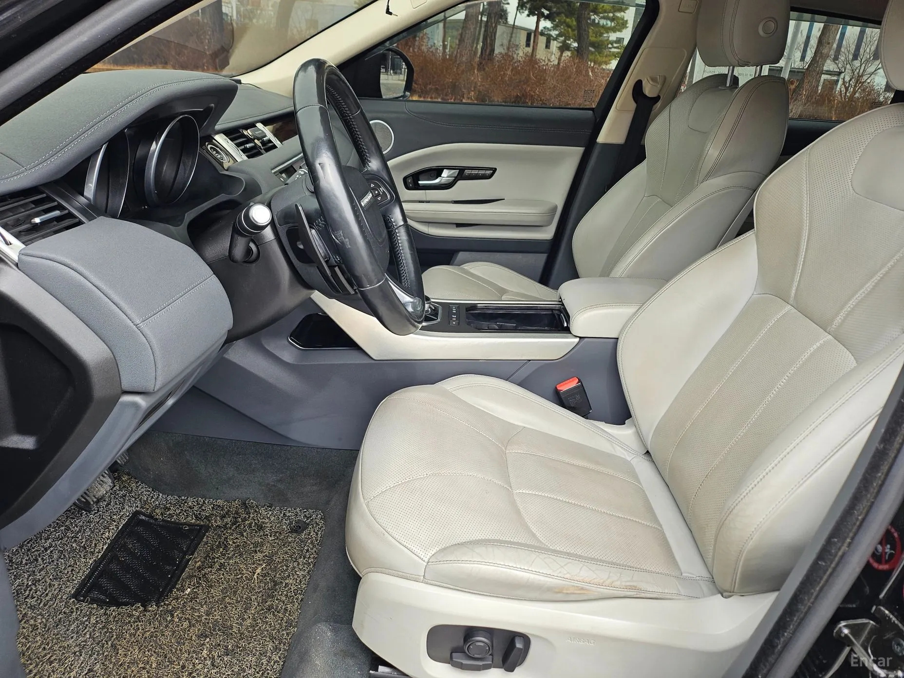 Land Rover Range Rover Evoque превью 11