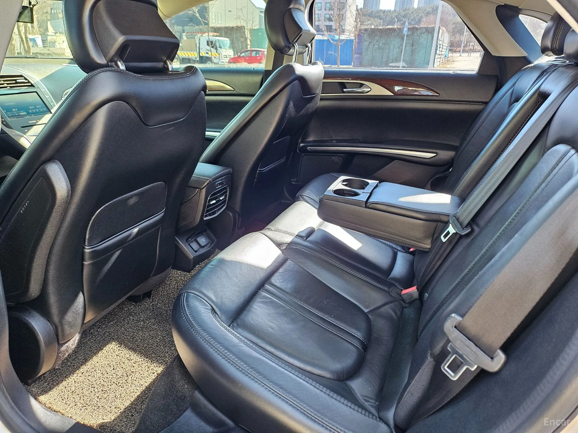 Lincoln New MKZ превью 10