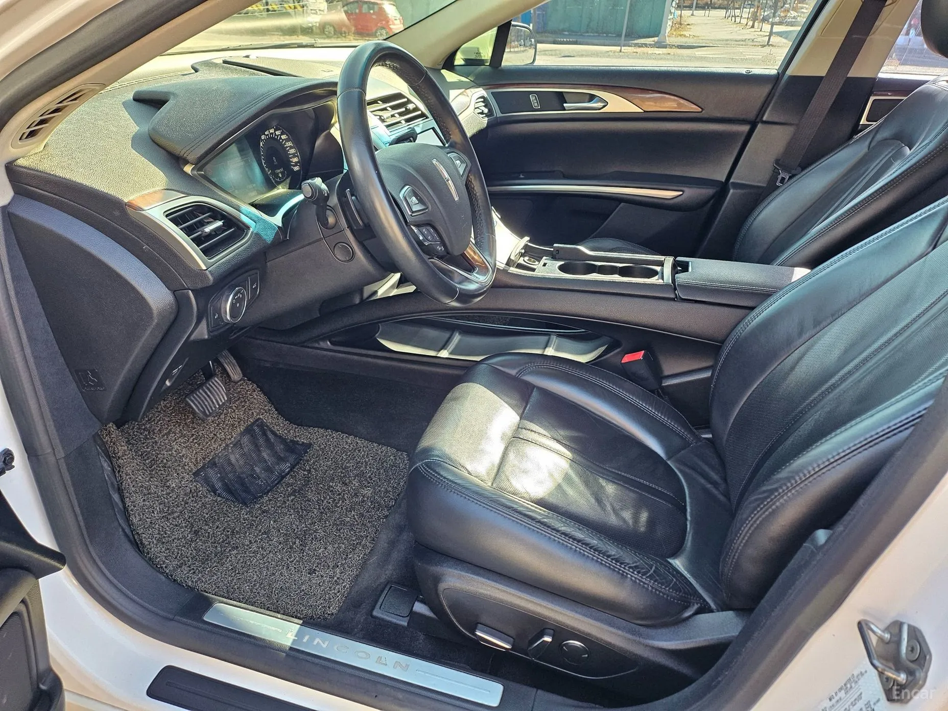 Lincoln New MKZ превью 11