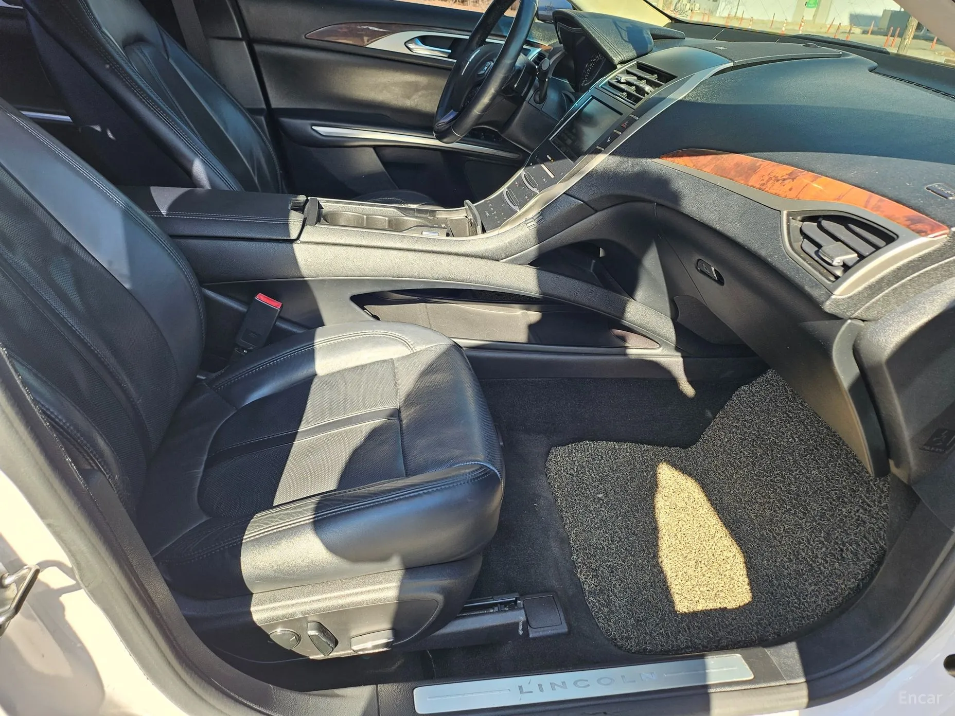 Lincoln New MKZ превью 13