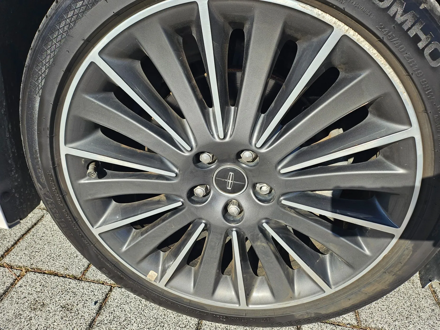Lincoln New MKZ превью 4