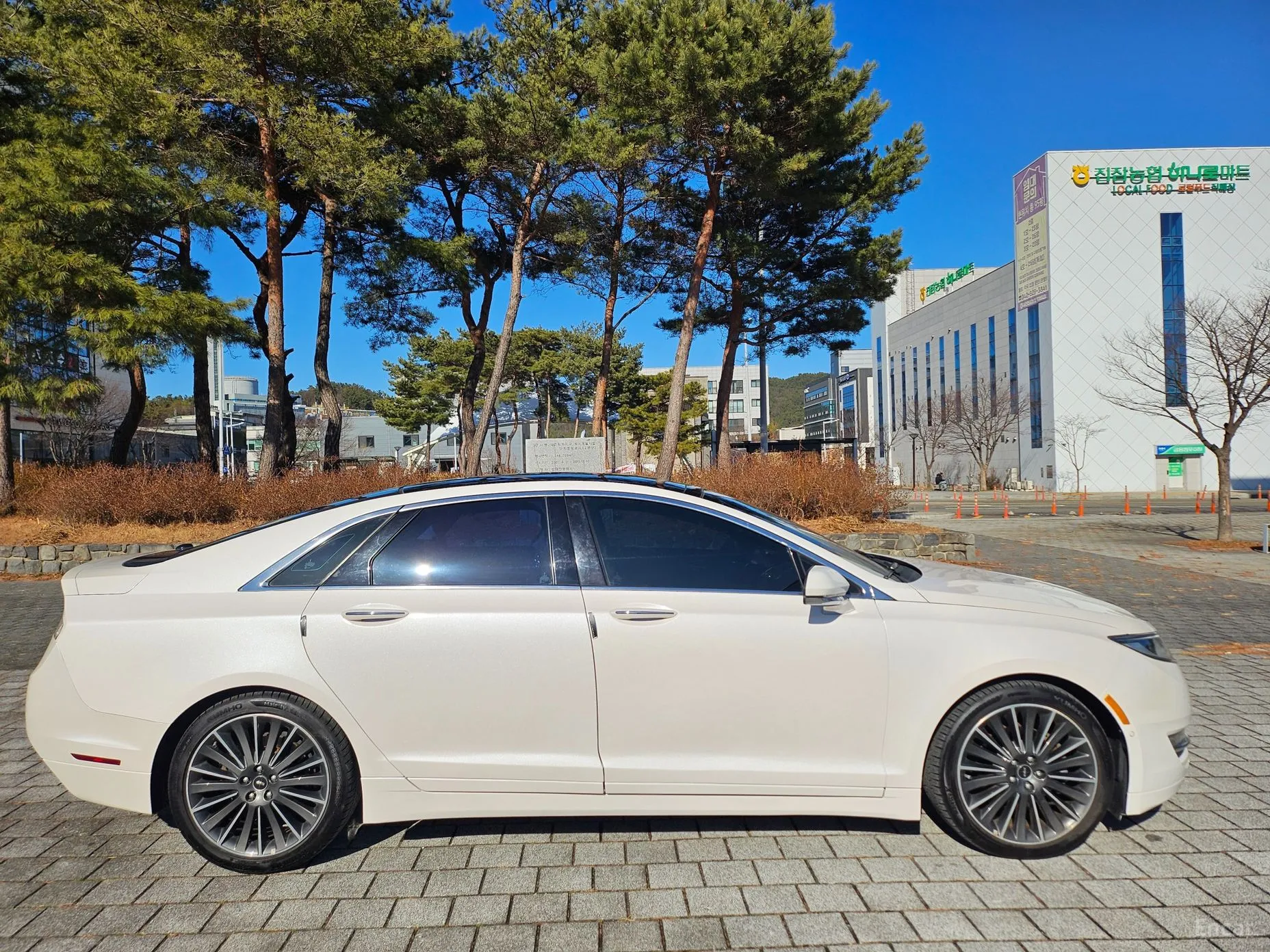 Lincoln New MKZ превью 5