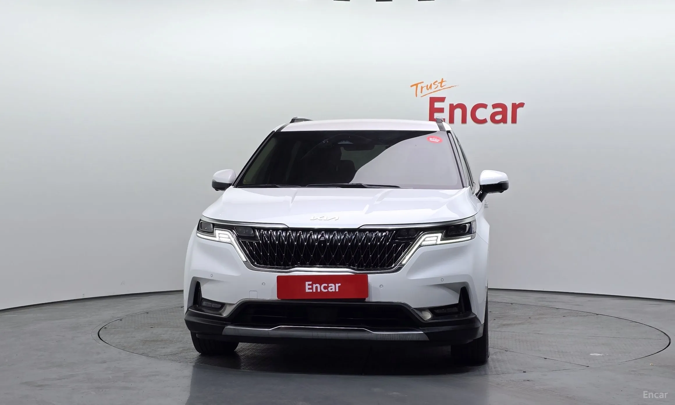 Kia Carnival Gen 4 превью 3
