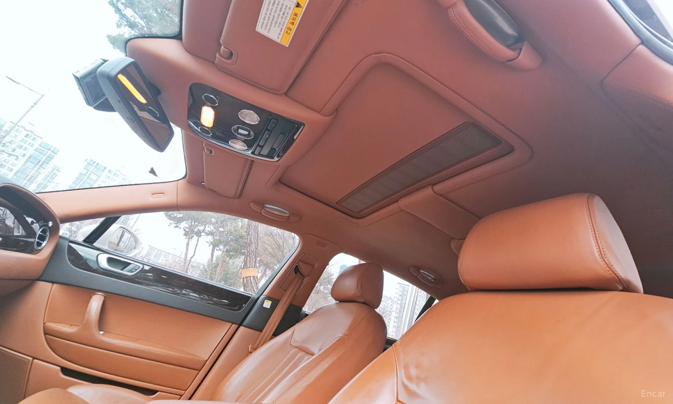 Bentley Flying Spur Gen 1 превью 17