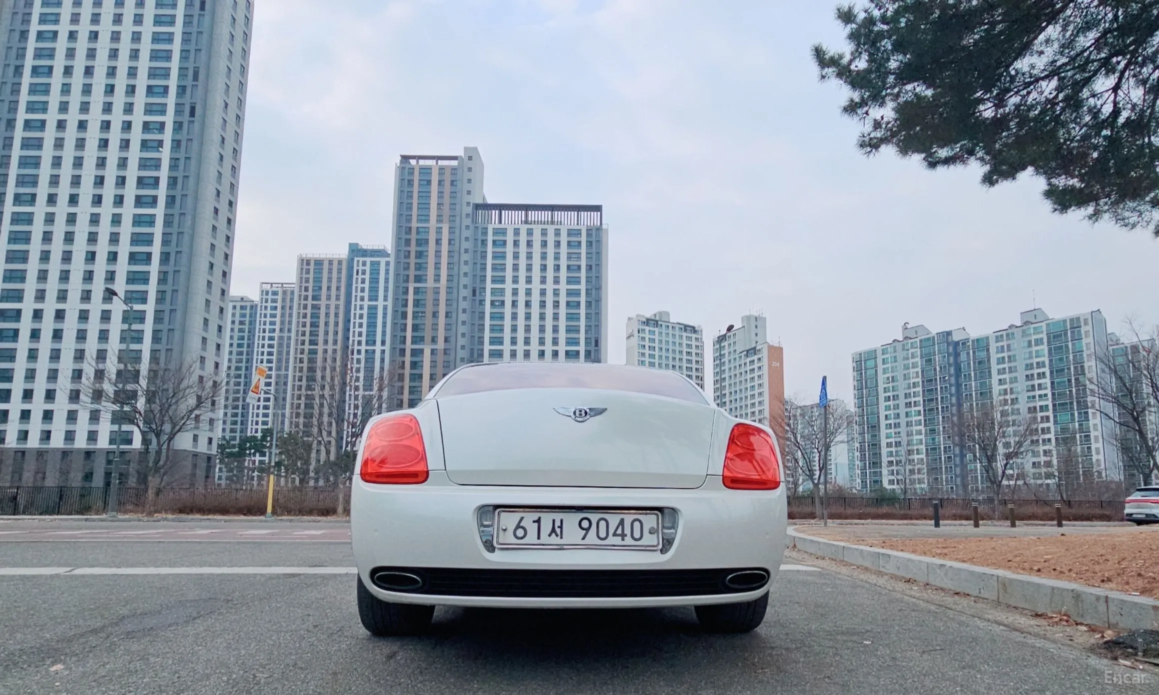 Bentley Flying Spur Gen 1 превью 4