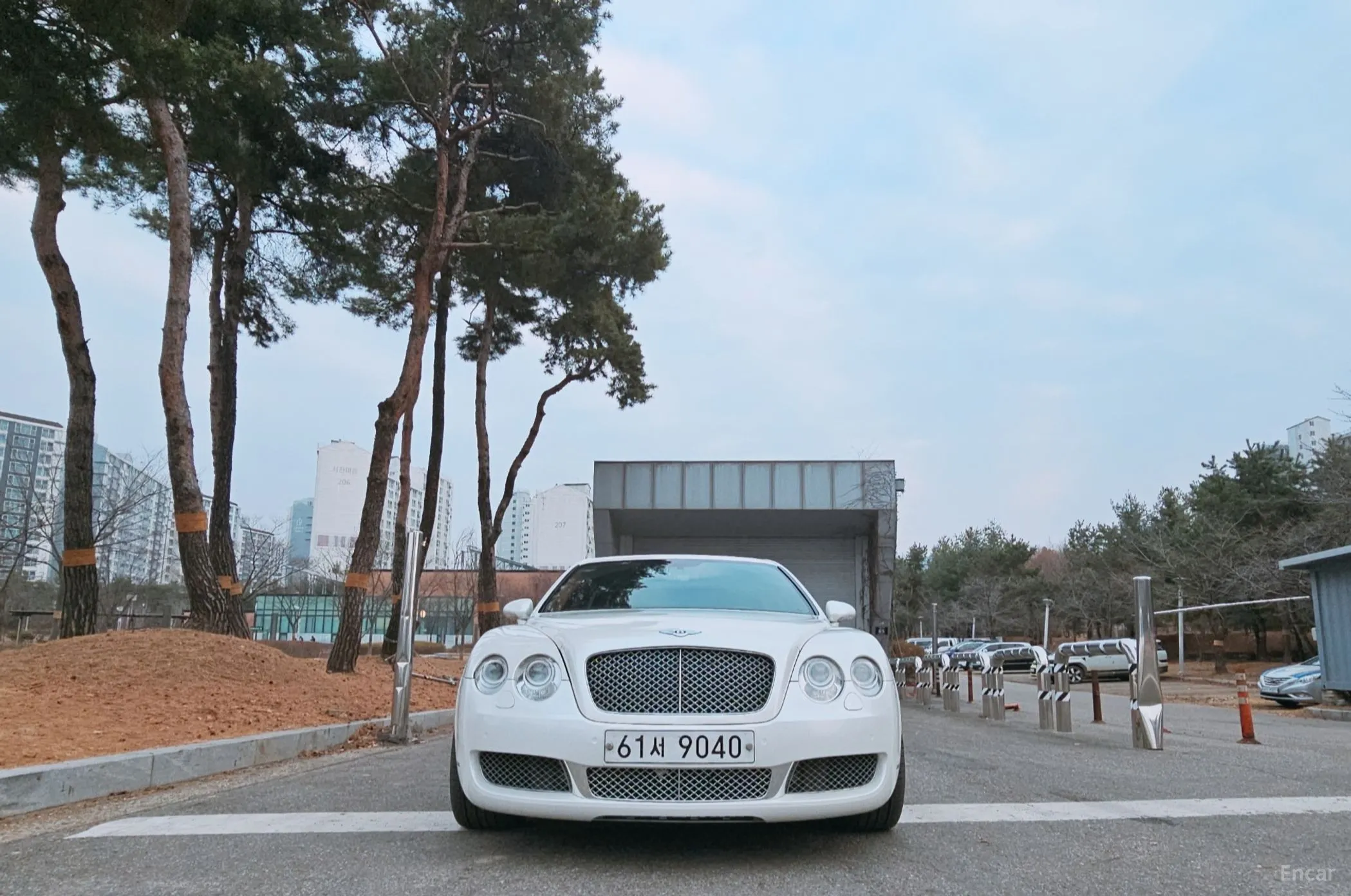 Bentley Flying Spur Gen 1 превью 5