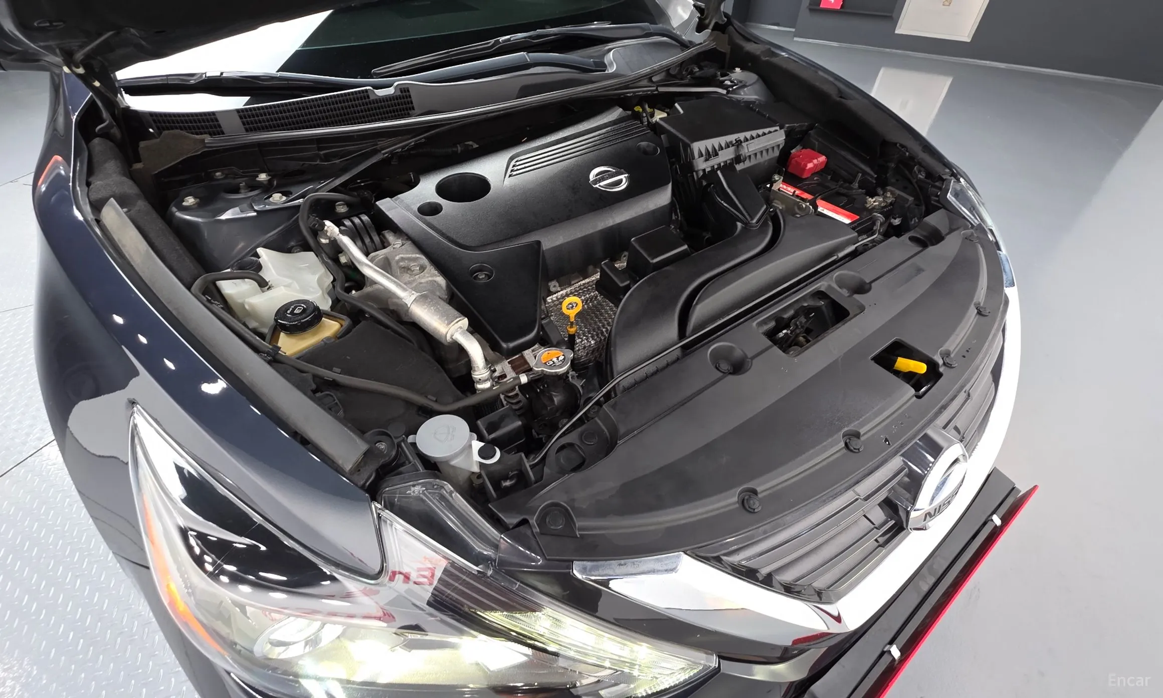 Nissan Altima превью 6