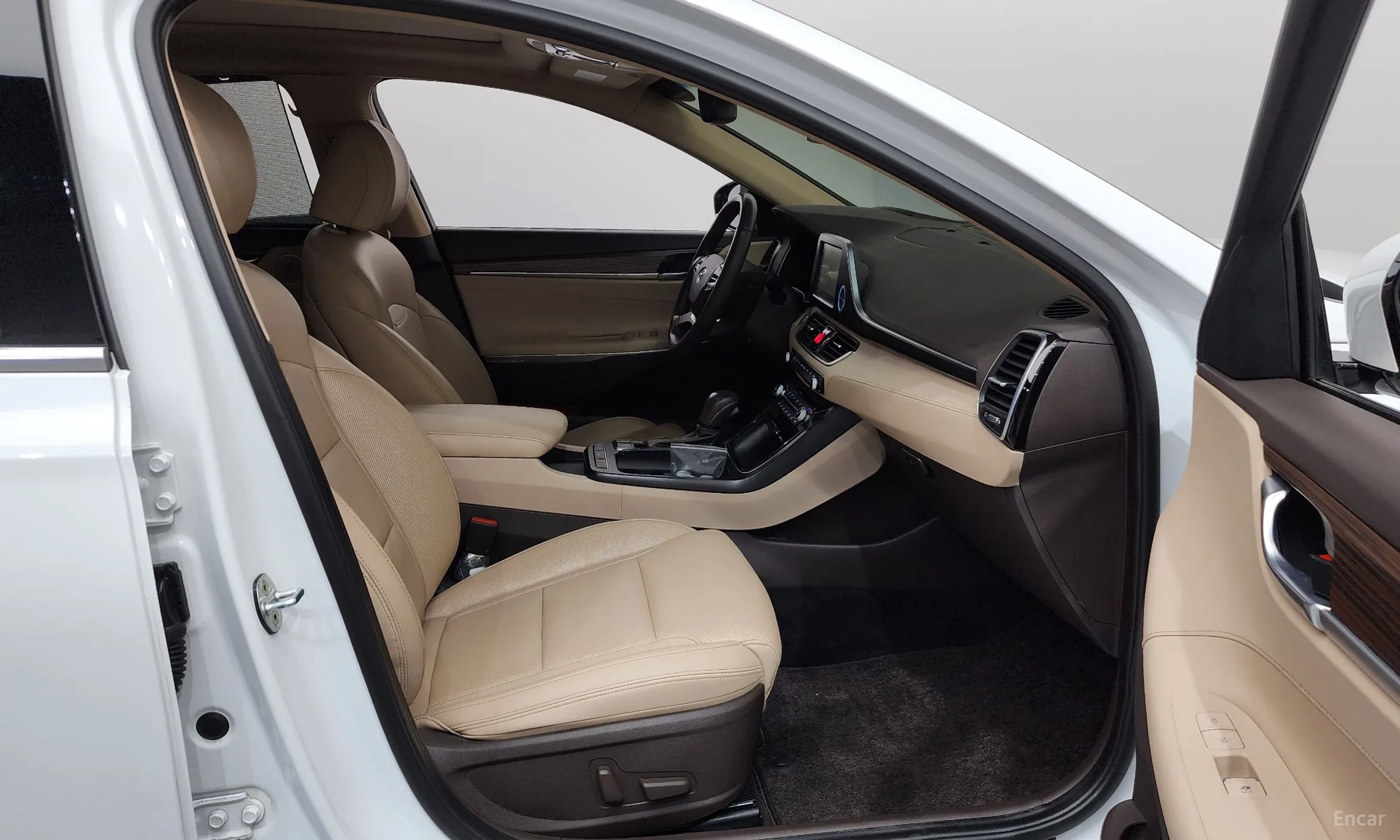 Hyundai Grandeur IG превью 11