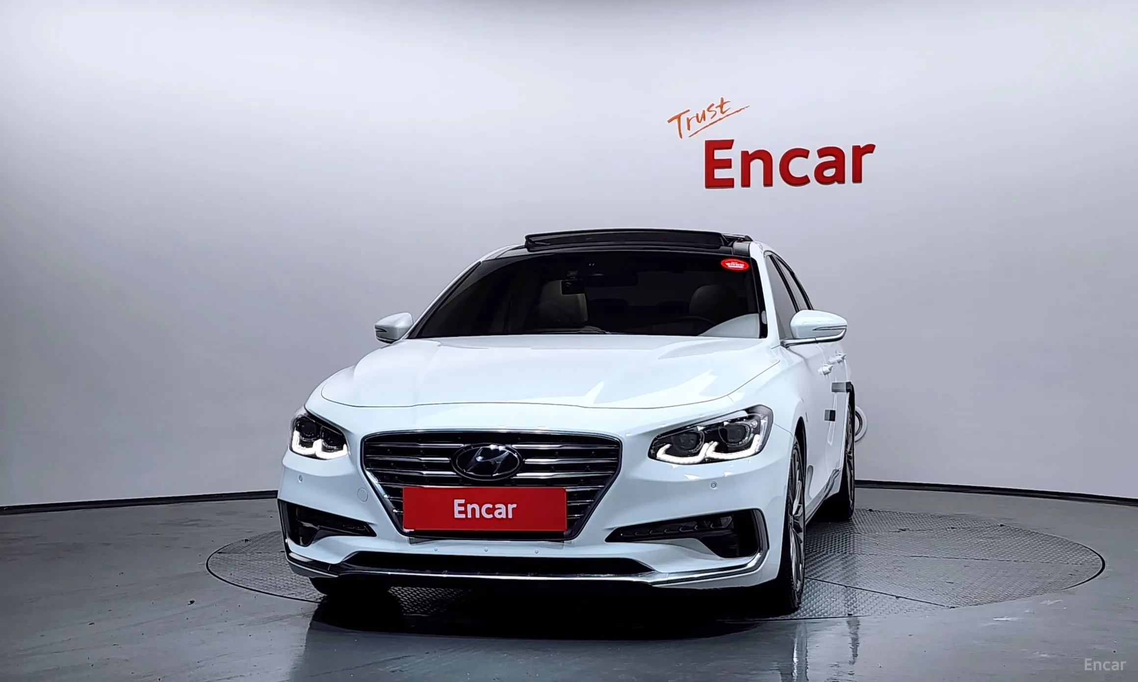 Hyundai Grandeur IG превью 3