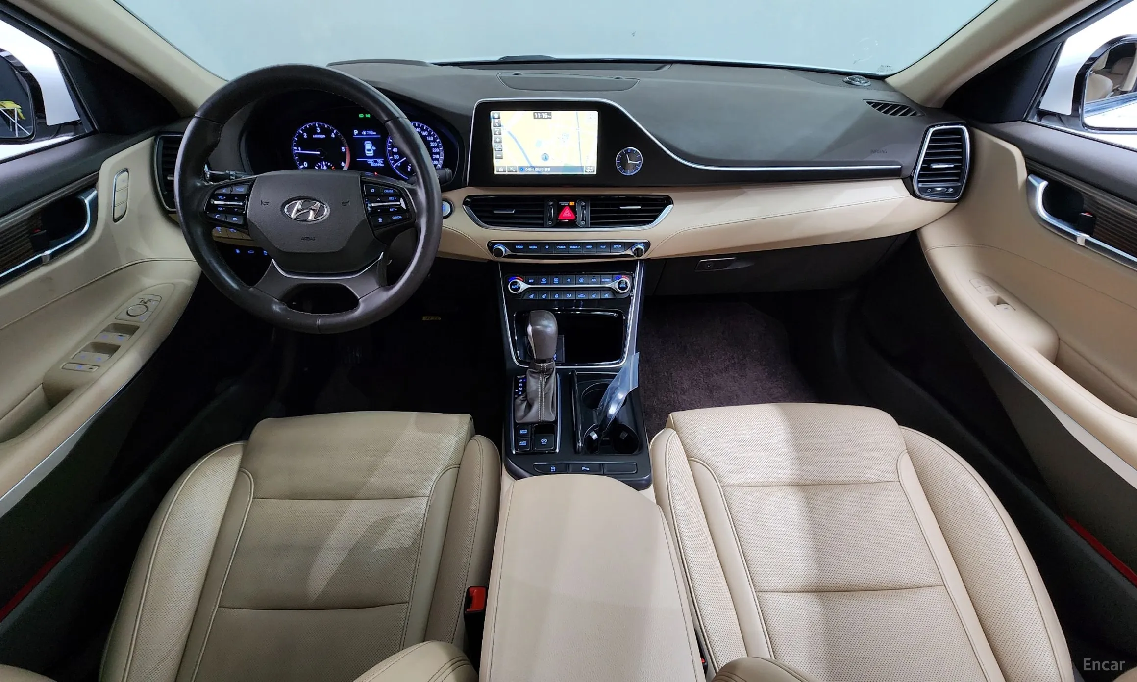 Hyundai Grandeur IG превью 7
