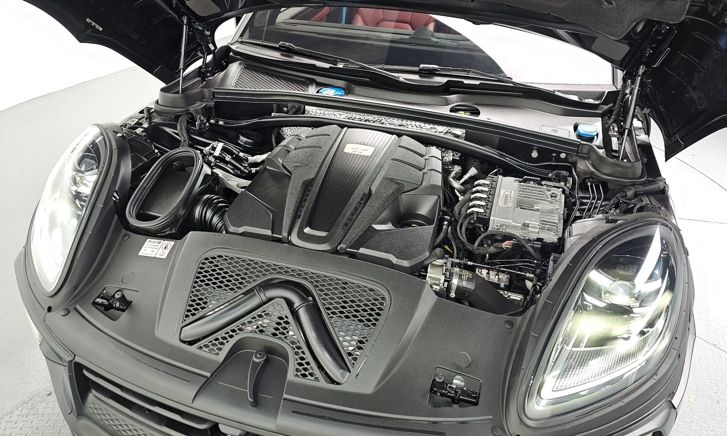 Porsche Macan превью 6