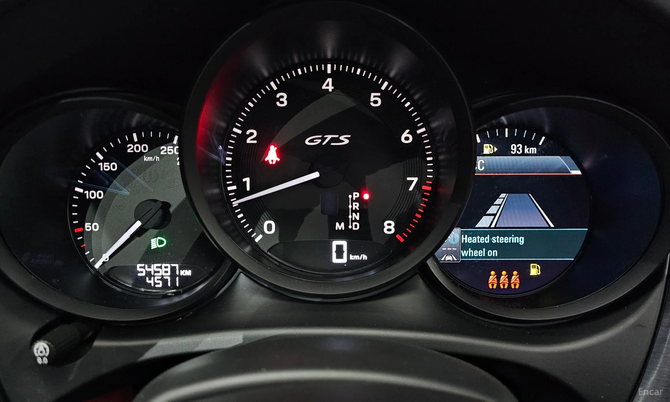 Porsche Macan превью 8