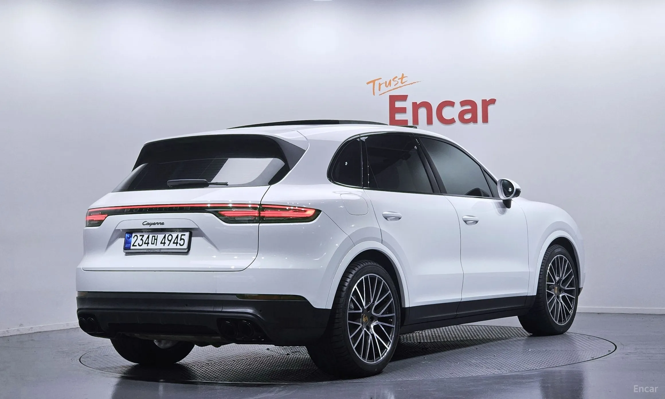 Porsche Cayenne (PO536) превью 2