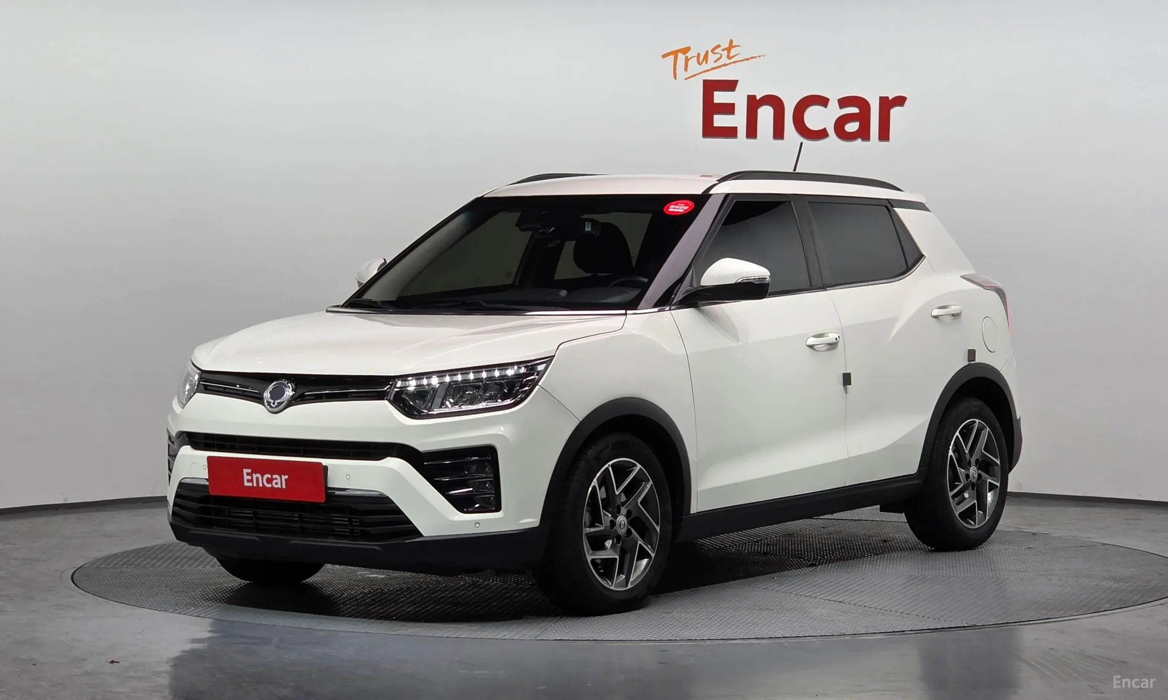 Berry New Tivoli