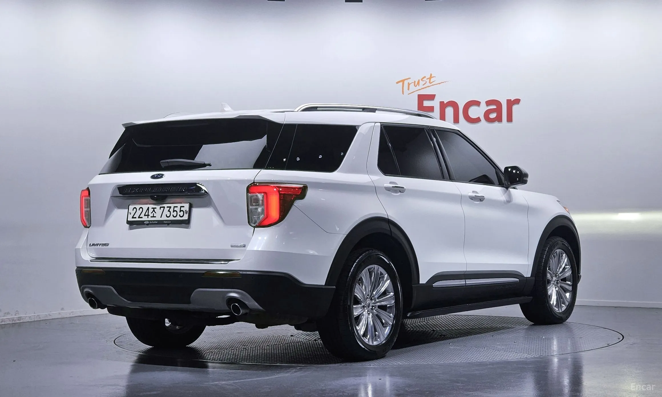 Ford Explorer 6th Generation превью 2