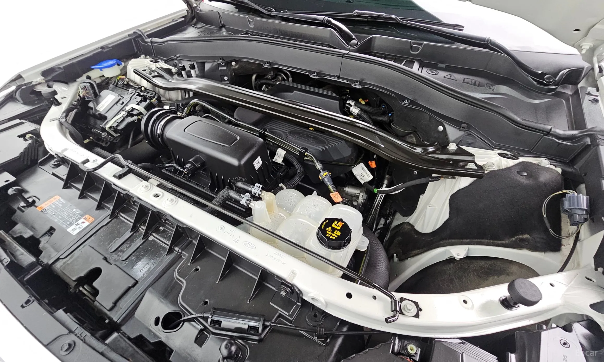 Ford Explorer 6th Generation превью 6