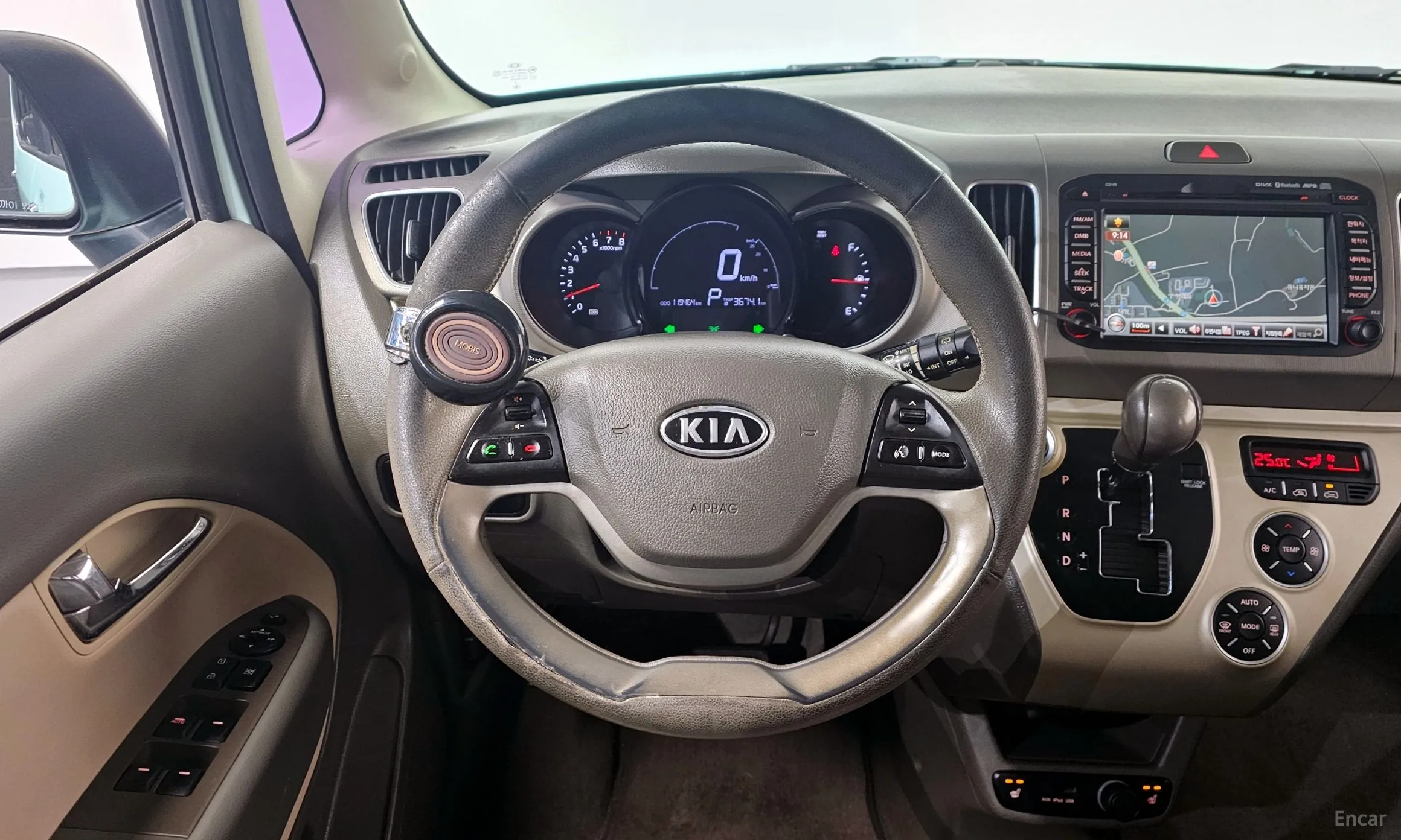 Kia Ray превью 13