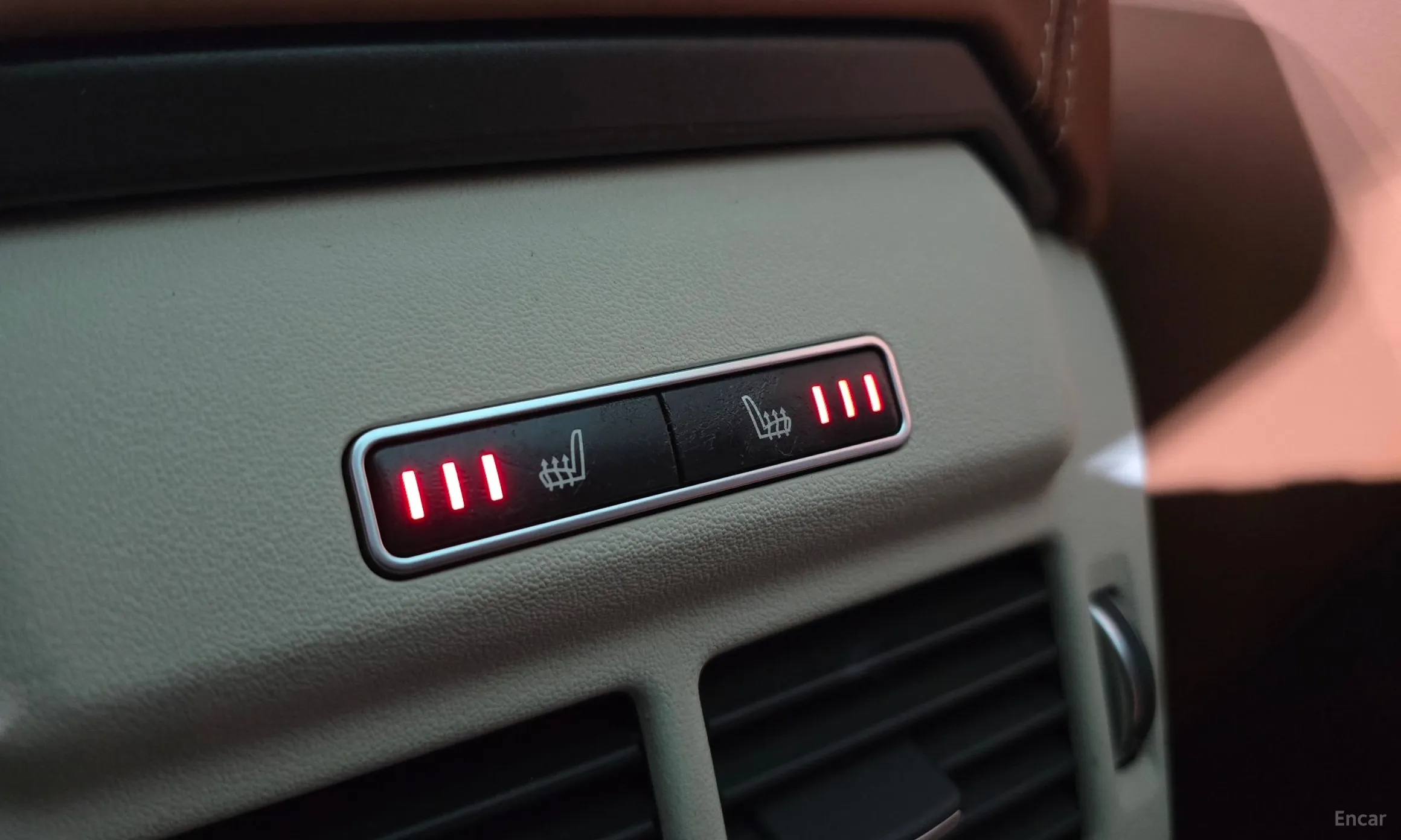 Land Rover Range Rover Evoque превью 18