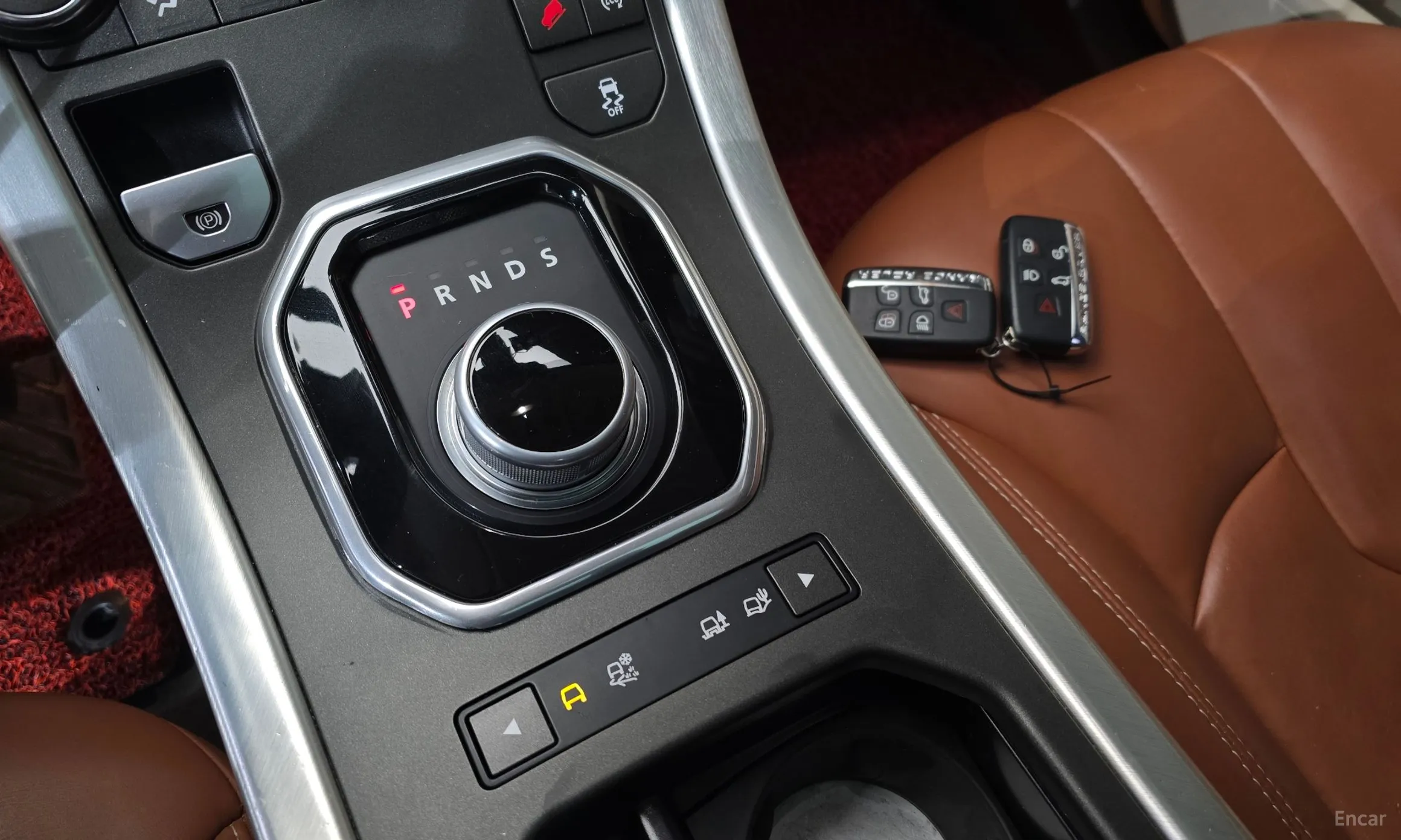 Land Rover Range Rover Evoque превью 9