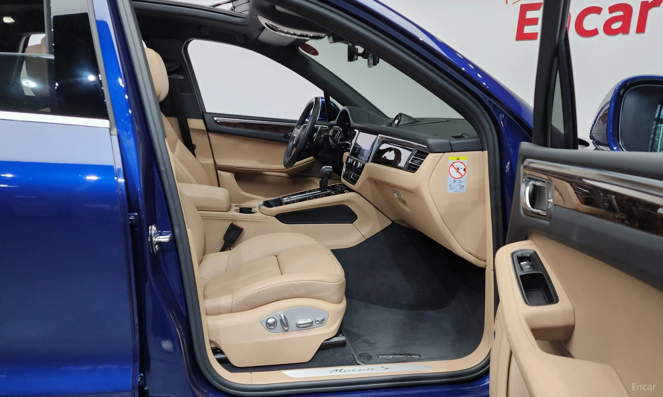 Porsche Macan превью 11