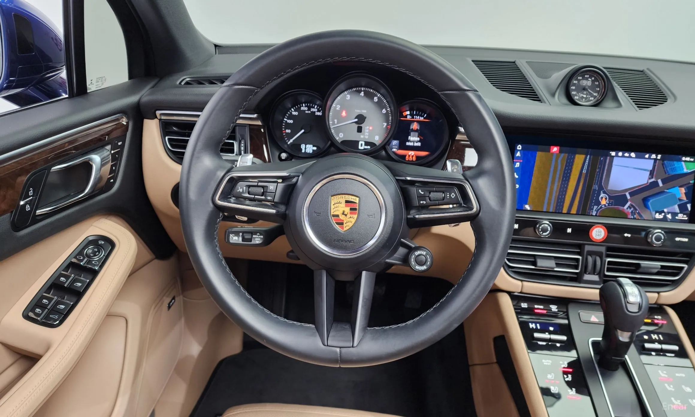 Porsche Macan превью 13