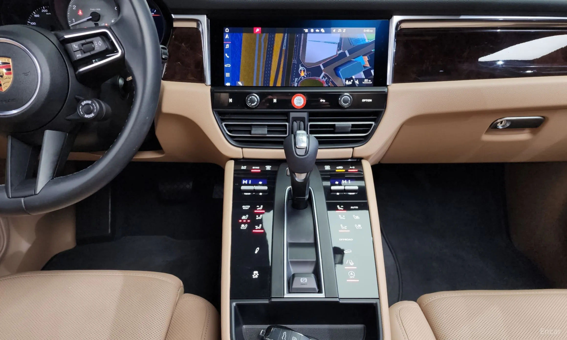 Porsche Macan превью 15